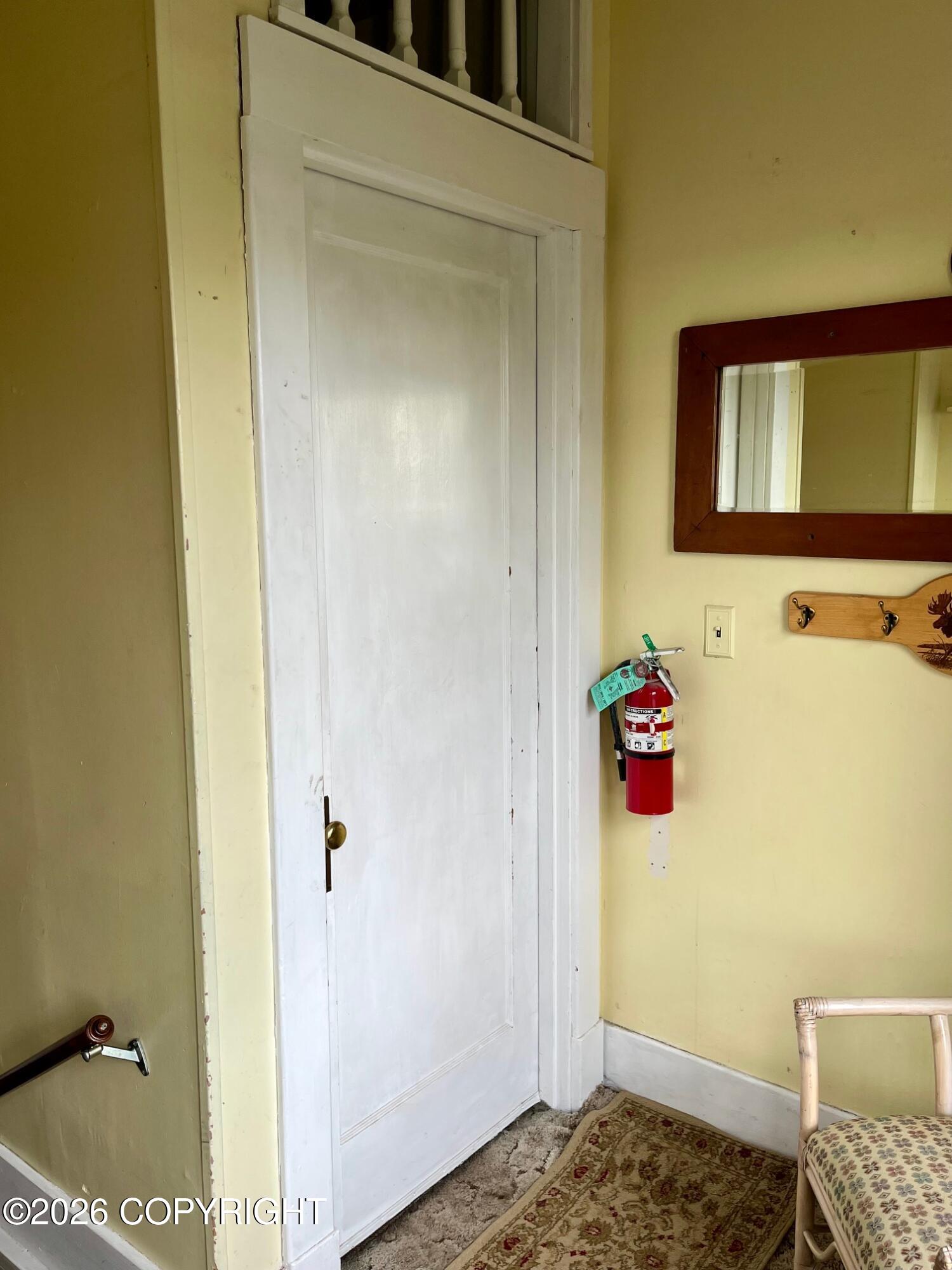 401 1st Street Property Photo 5
