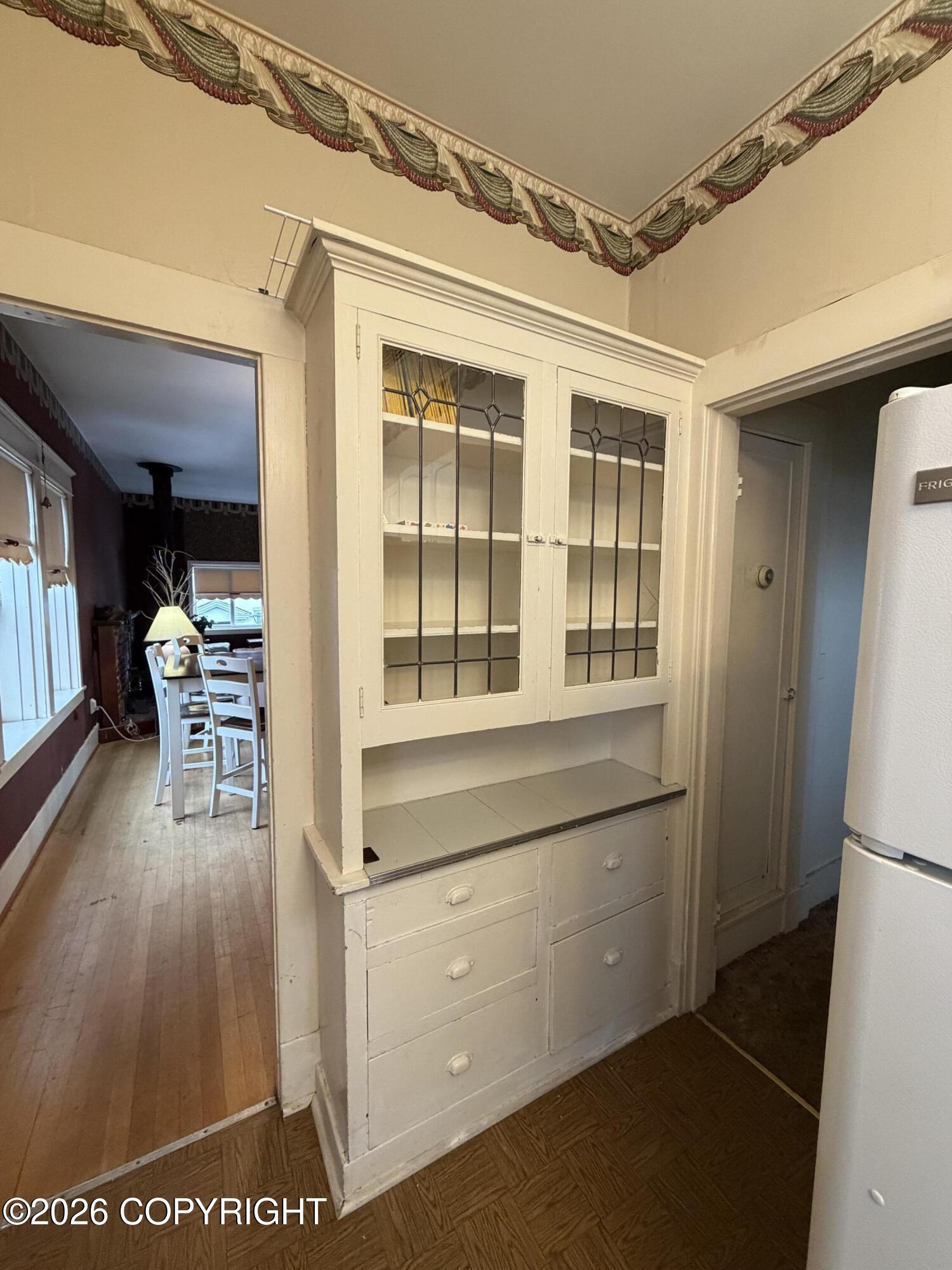 401 1st Street Property Photo 14