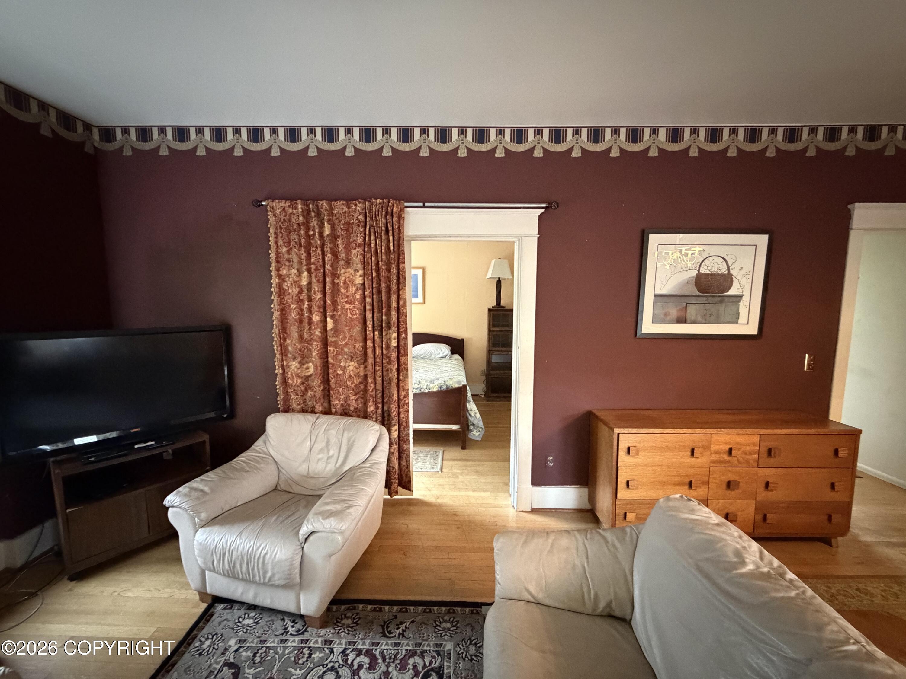 401 1st Street Property Photo 16