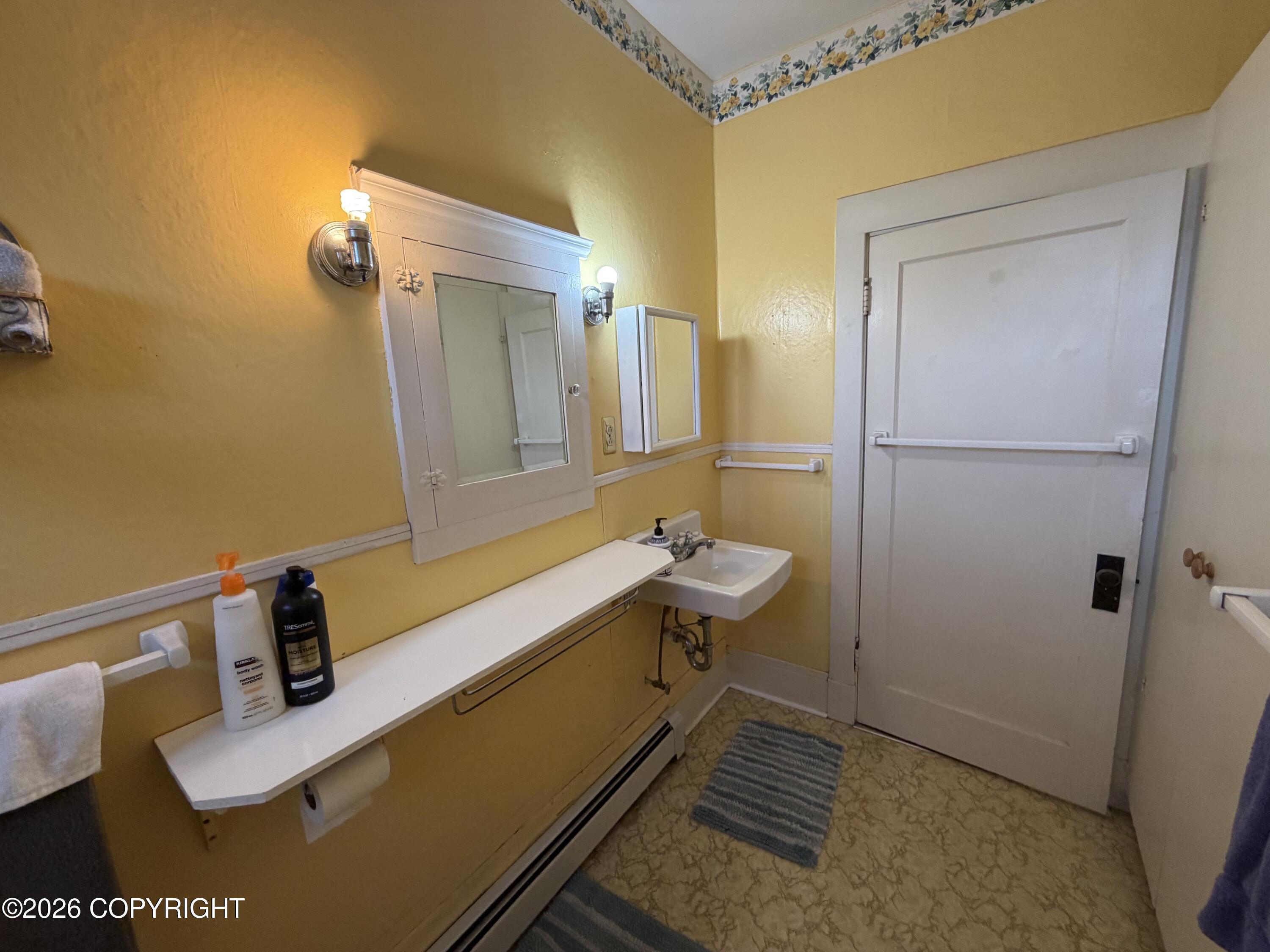 401 1st Street Property Photo 22