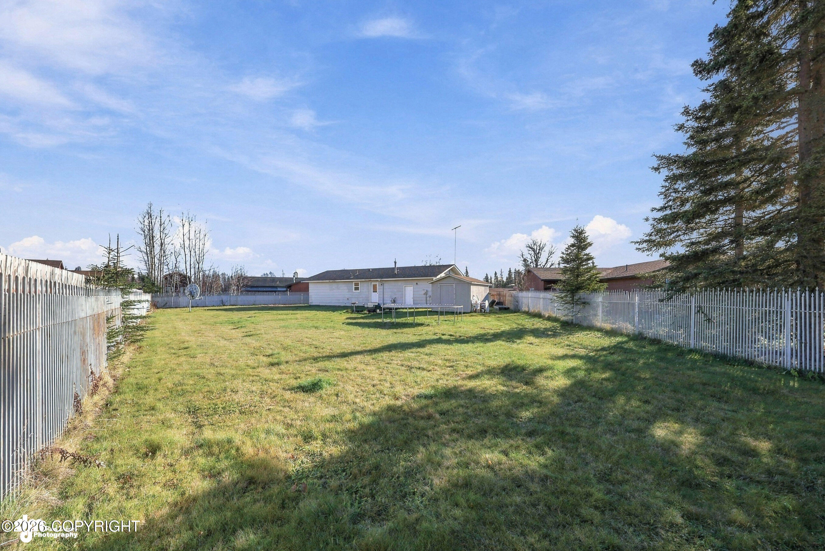 611 West Wood Circle Property Photo 4
