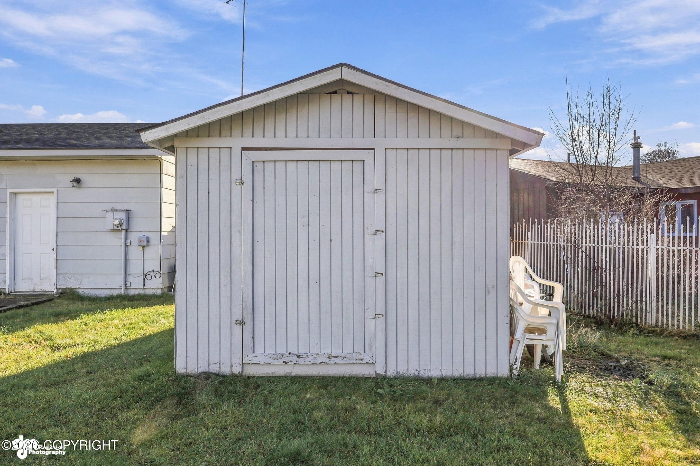 611 West Wood Circle Property Photo 19
