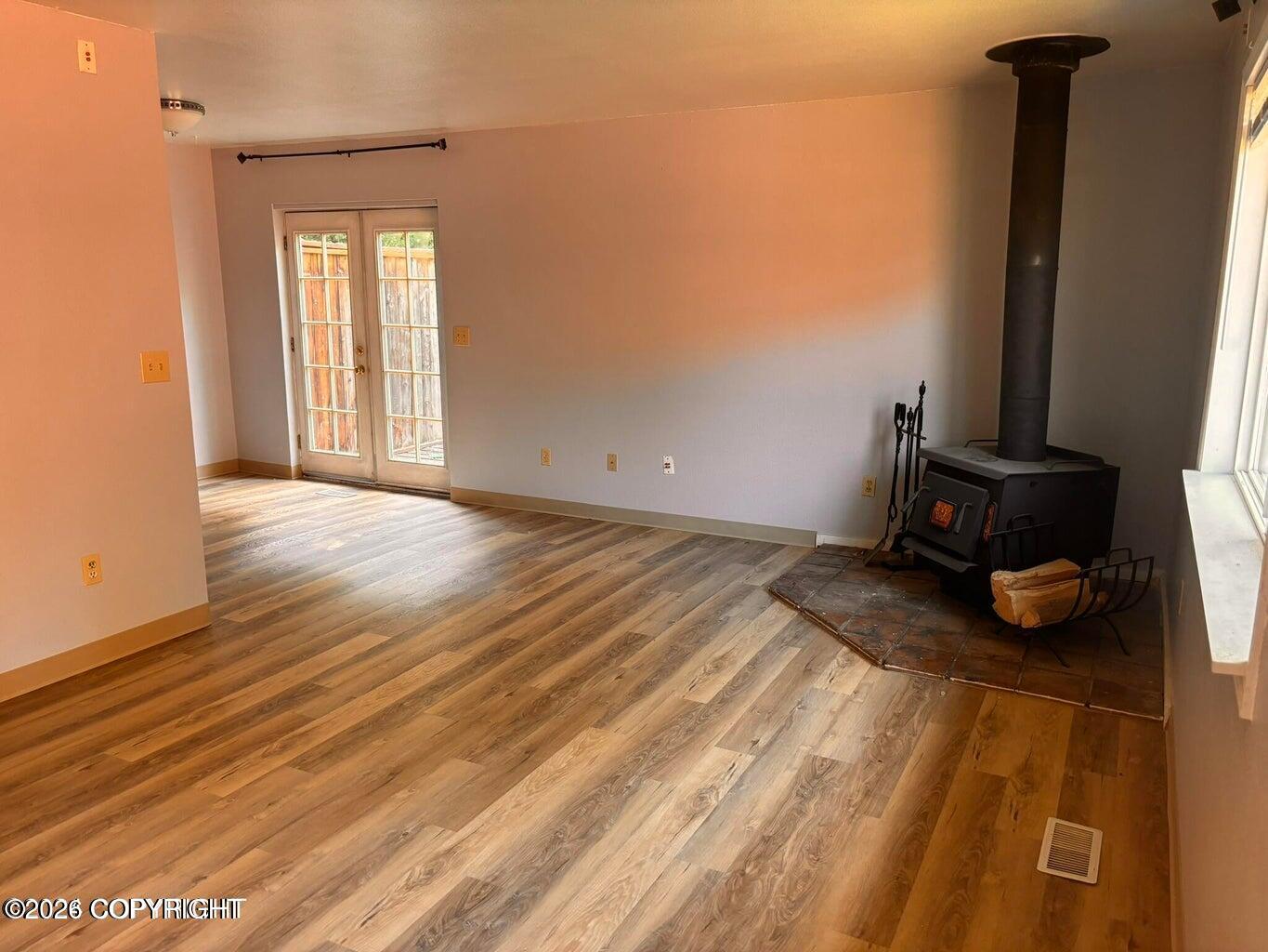 5532 Windflower Circle #b Property Photo 3