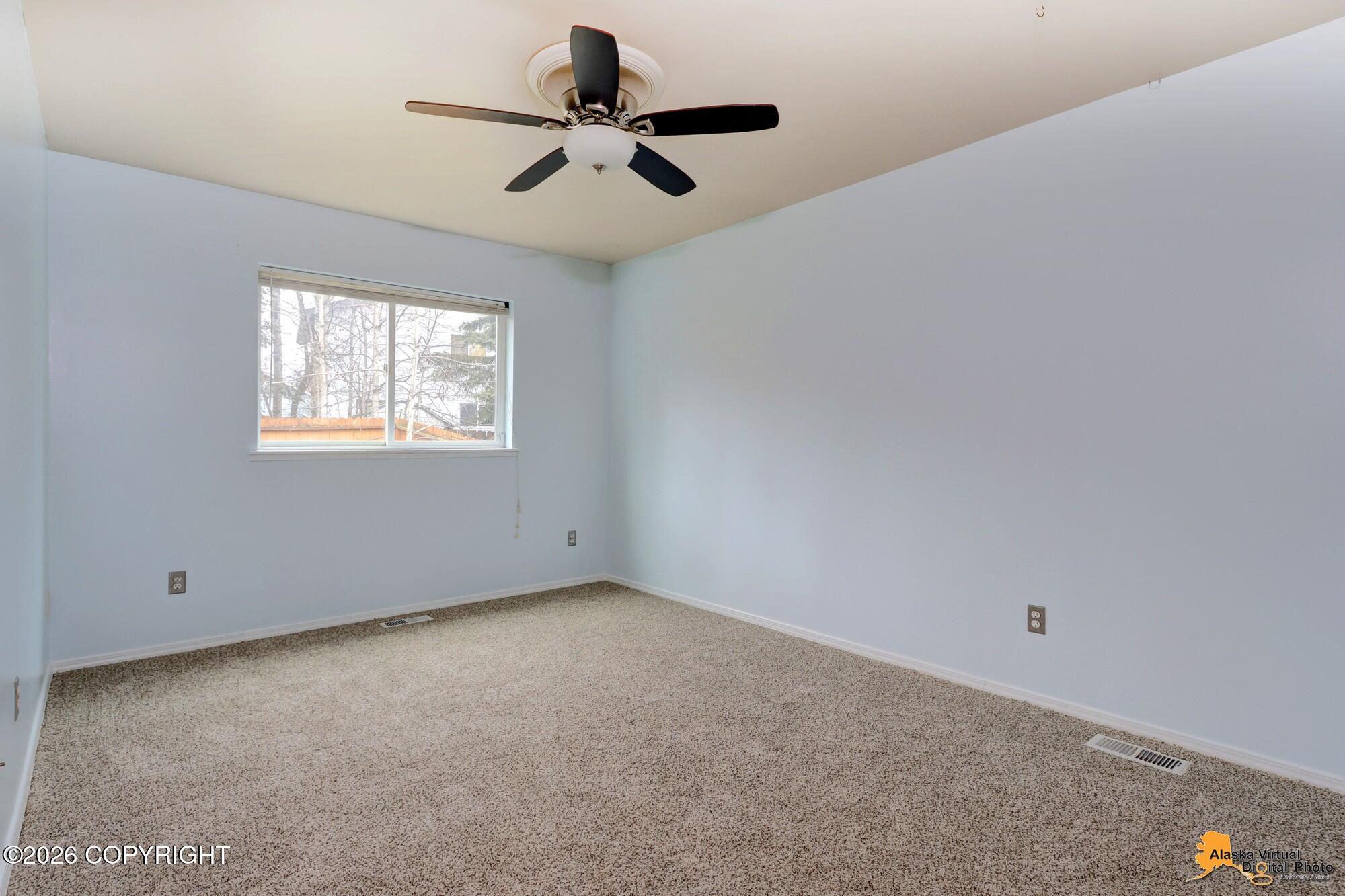 8915 Birch Park Circle Property Photo 15