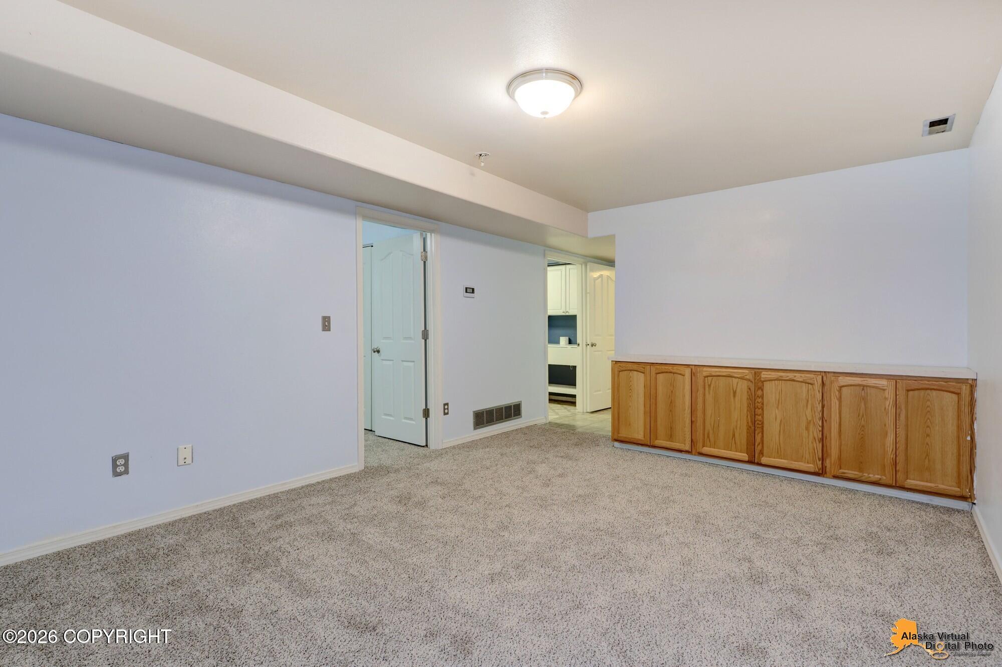 8915 Birch Park Circle Property Photo 22