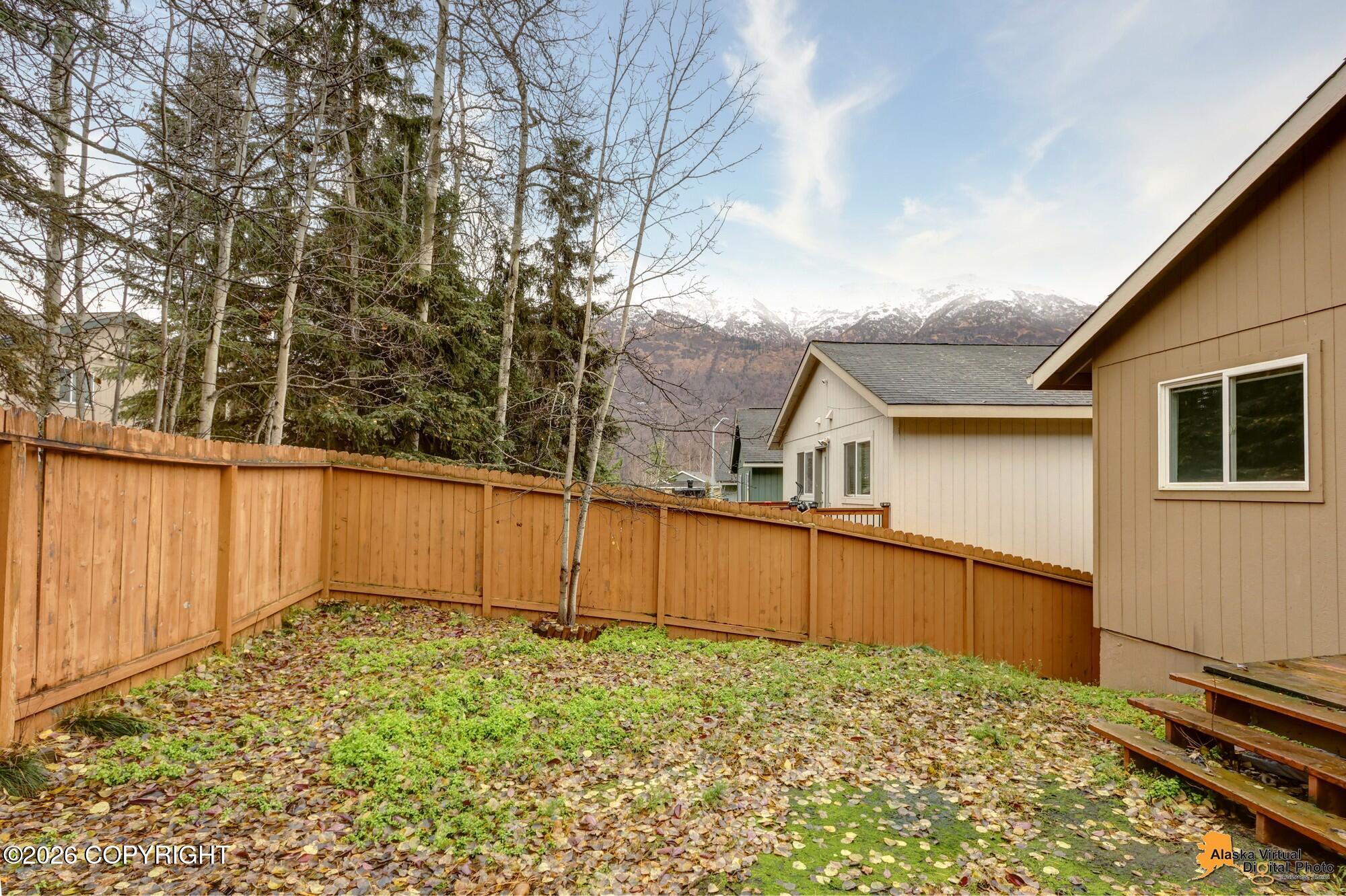 8915 Birch Park Circle Property Photo 31