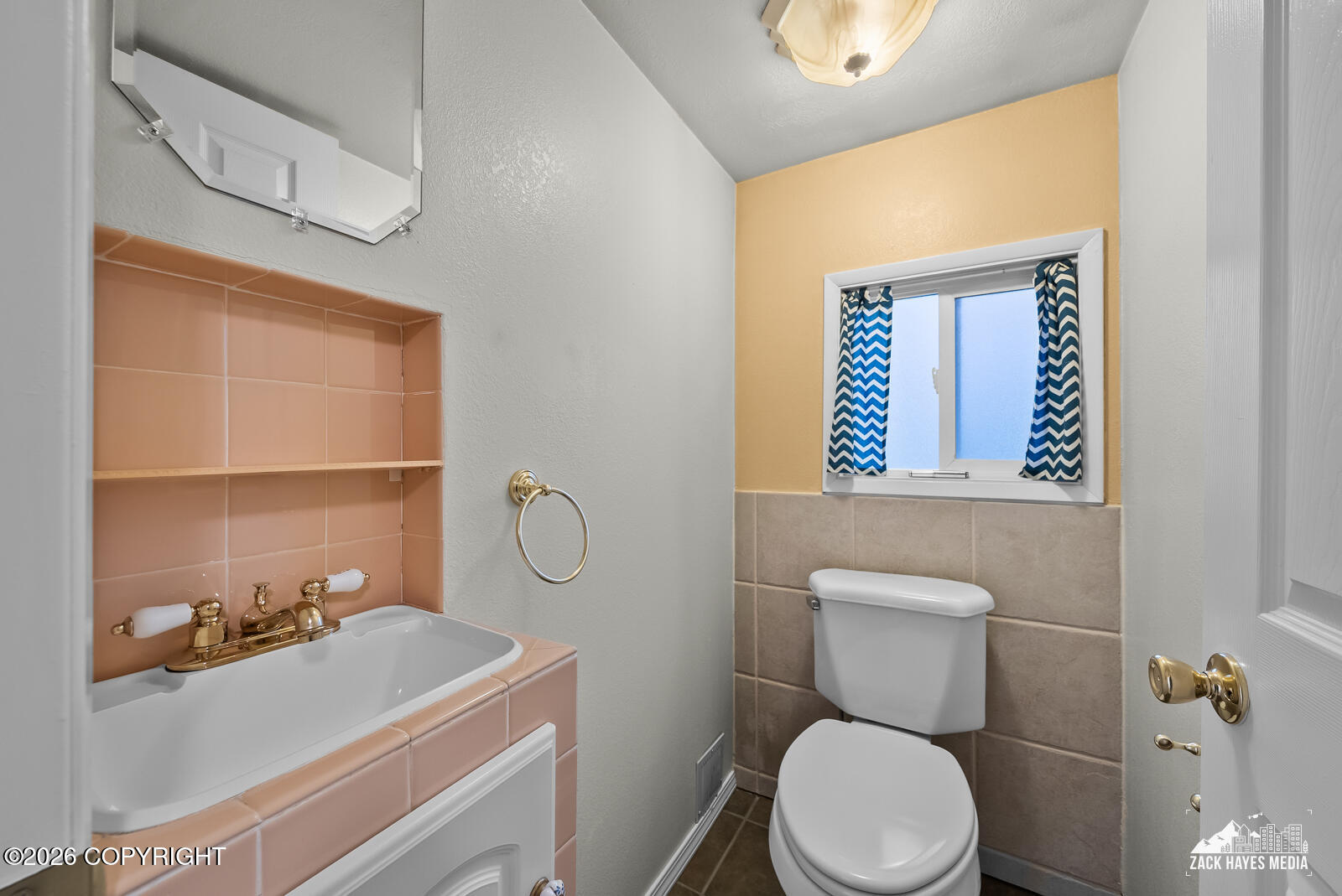 2519 Crestwood Street Property Photo 15