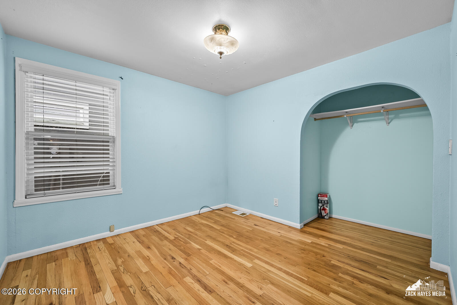 2519 Crestwood Street Property Photo 21
