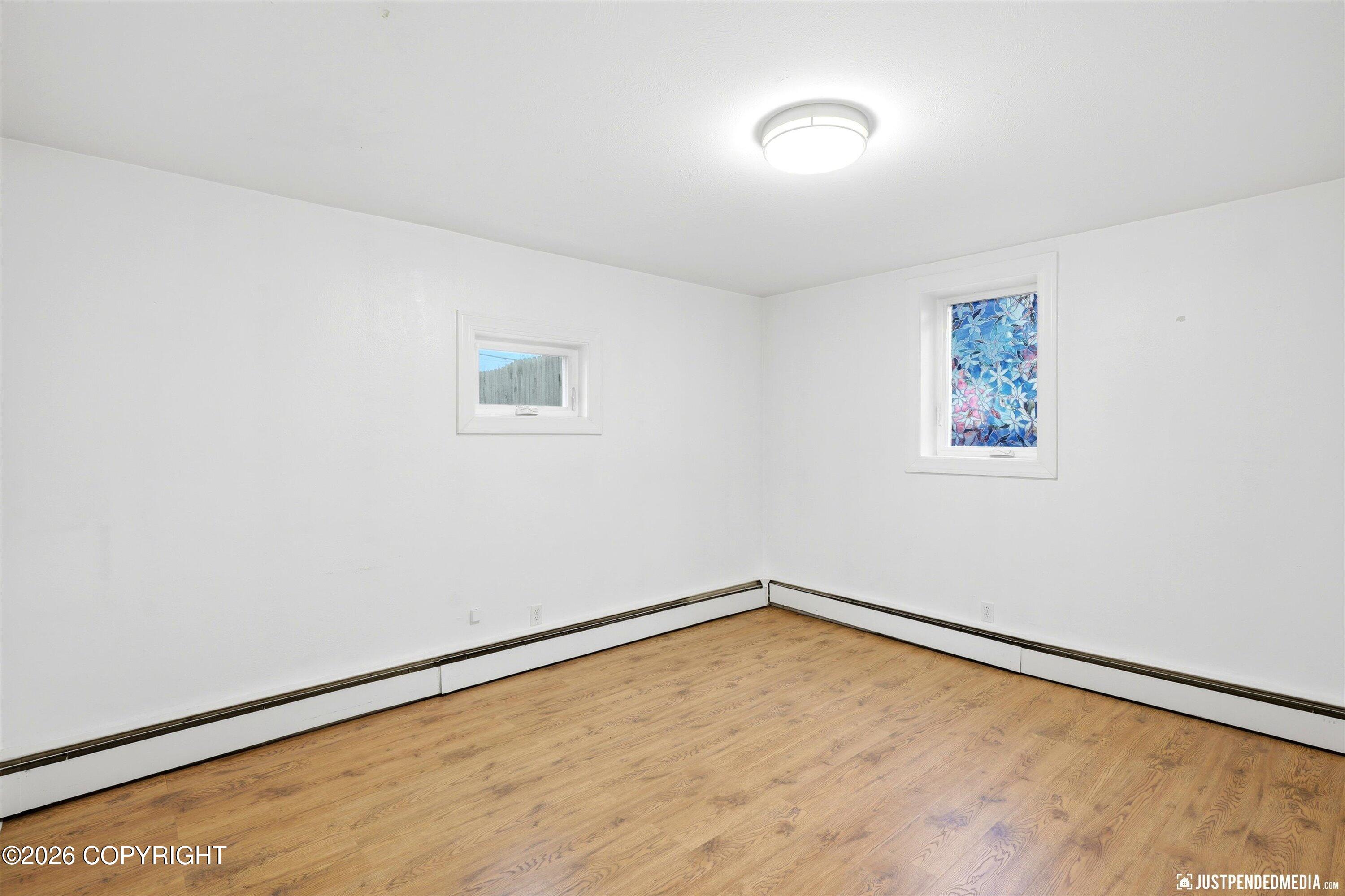 615 W 42nd Avenue Property Photo 34