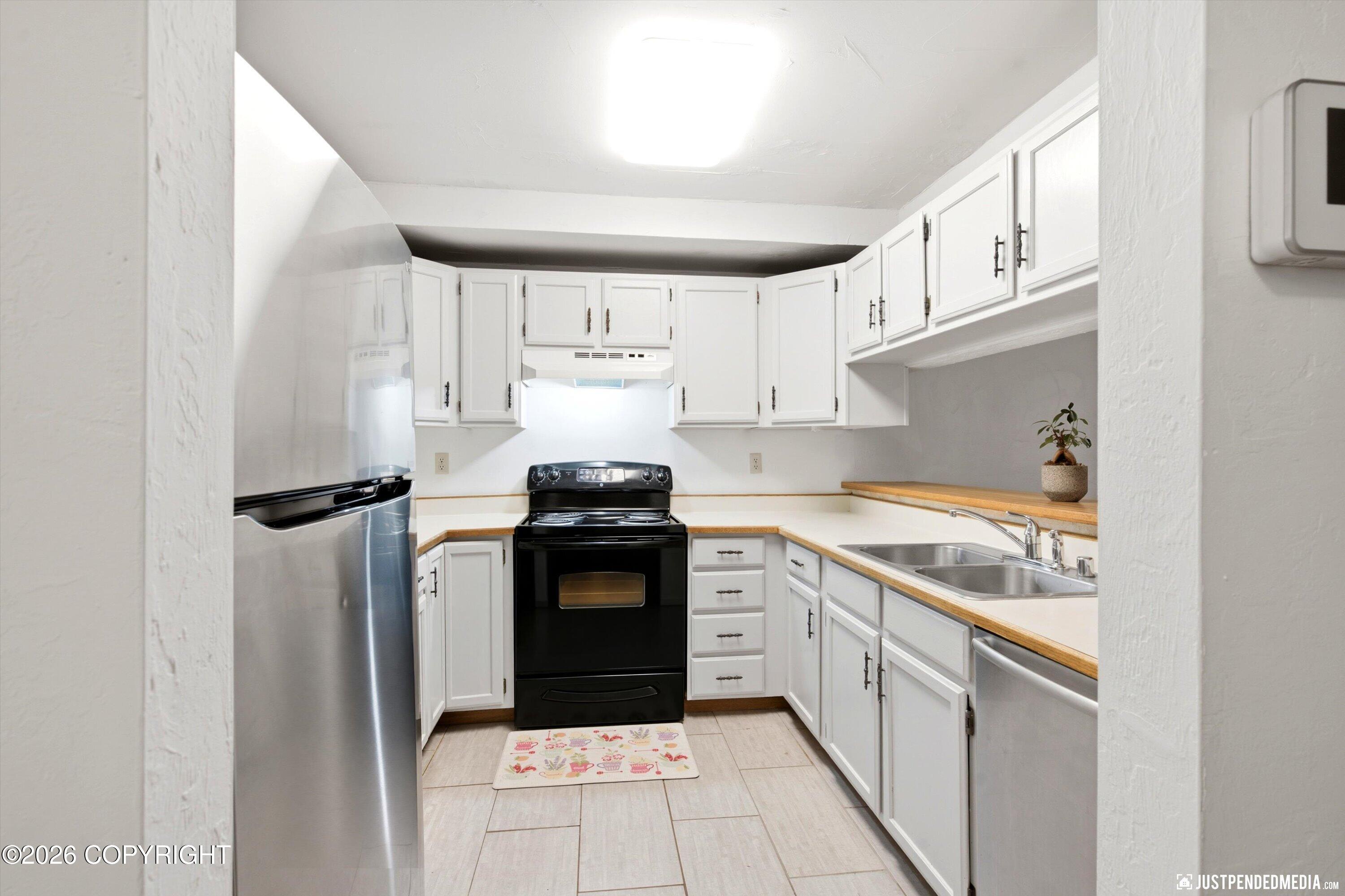 8101 Peck Avenue C24 Property Photo 11
