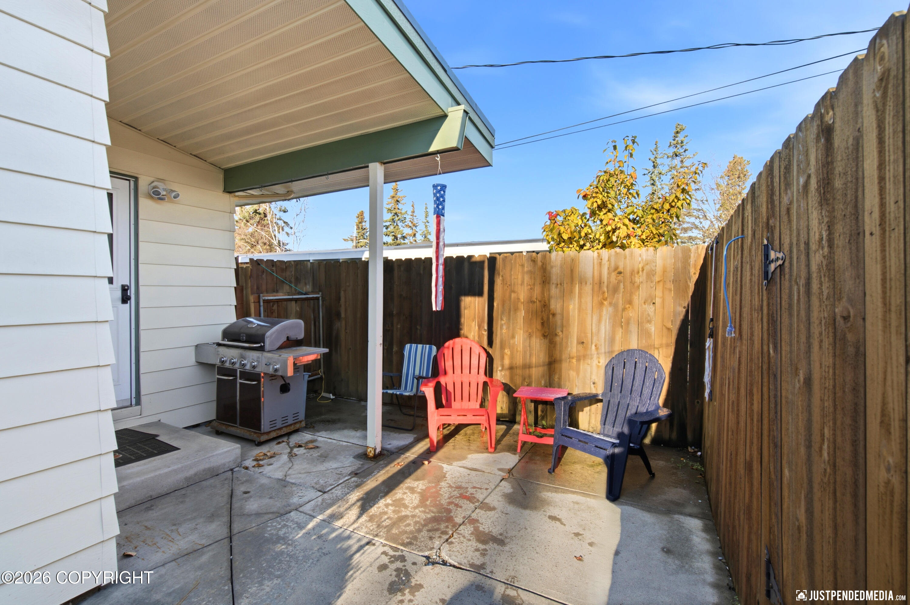 711 Cedar Street Property Photo 11