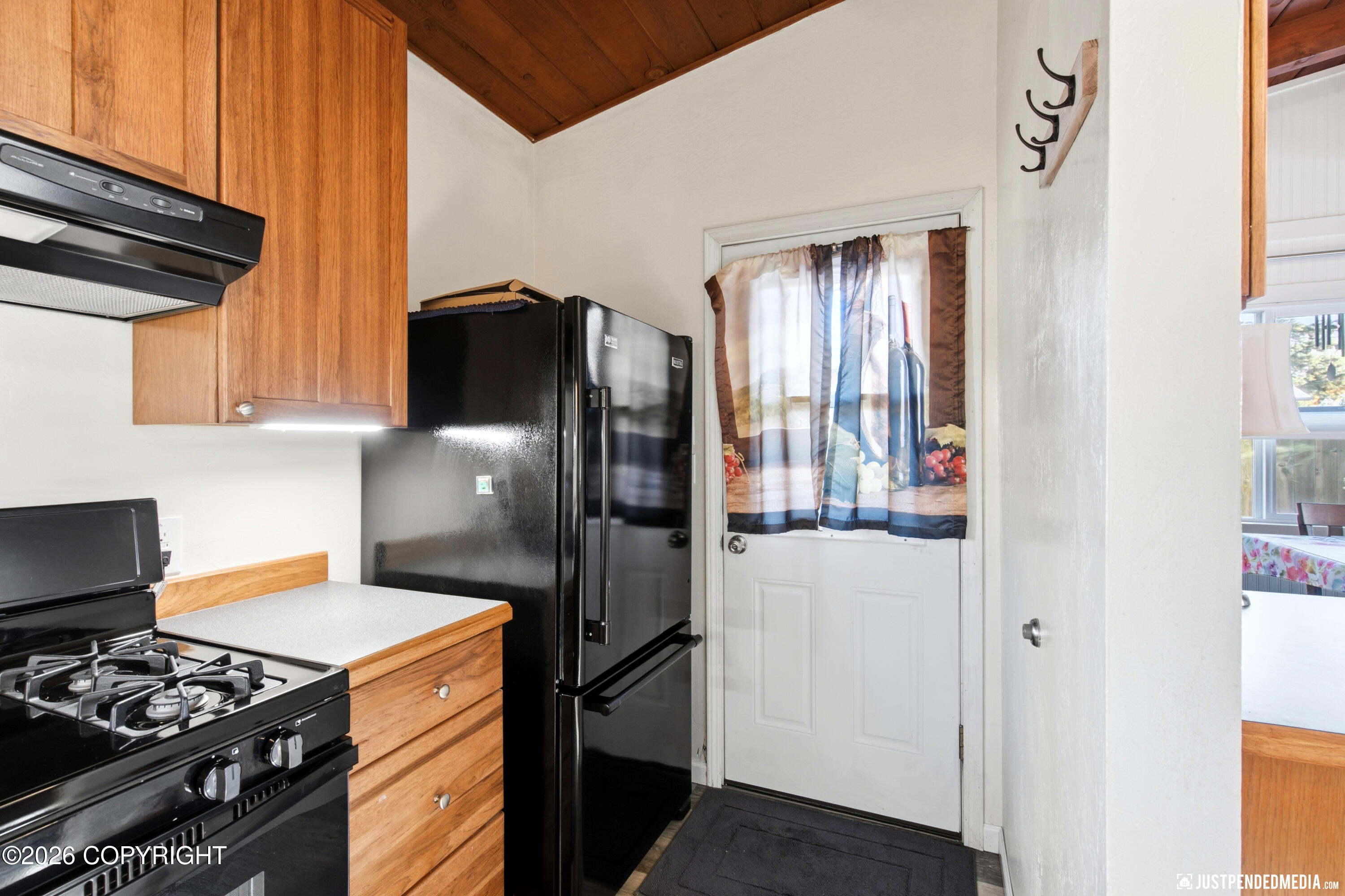 711 Cedar Street Property Photo 26
