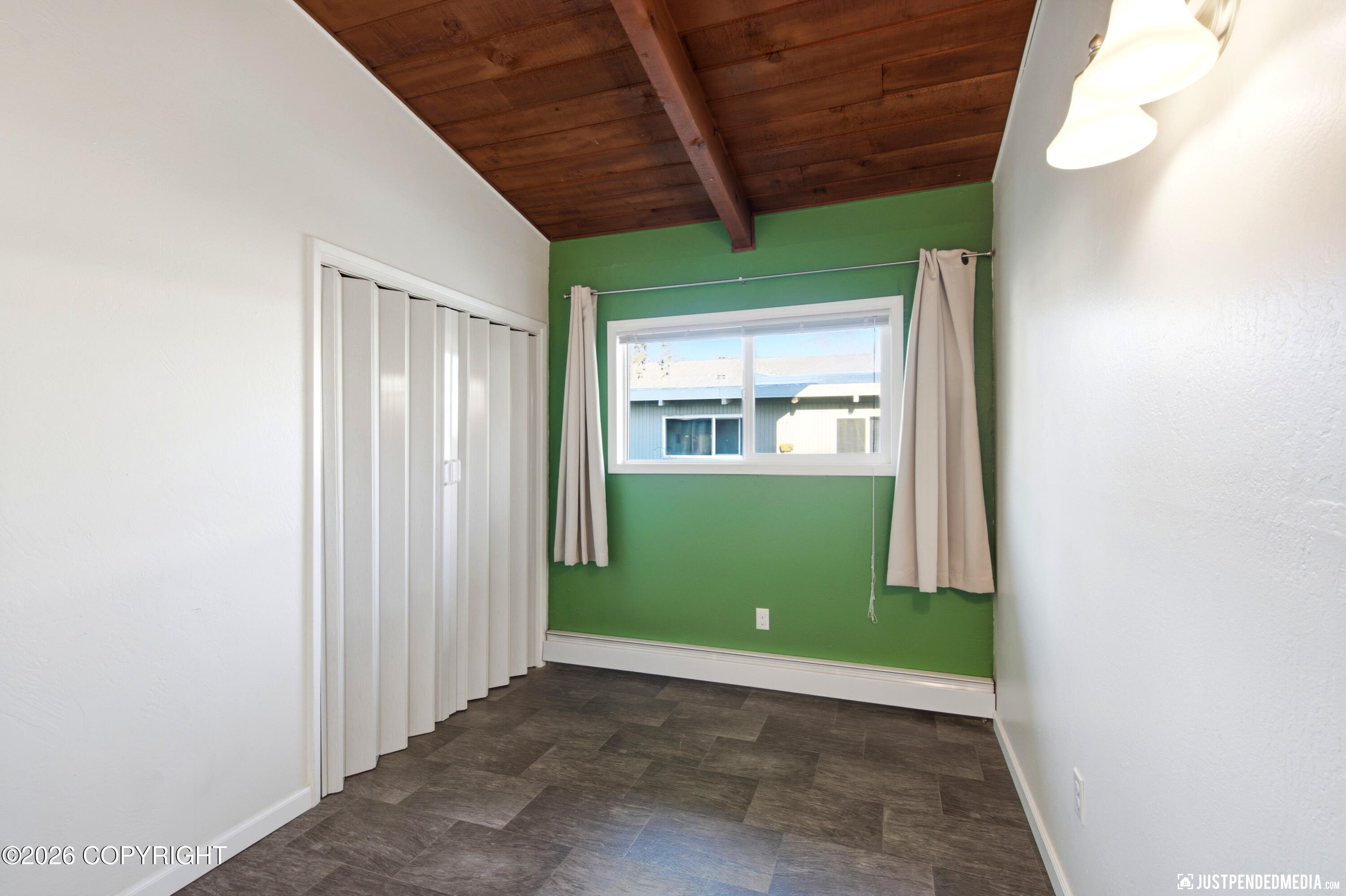 711 Cedar Street Property Photo 28