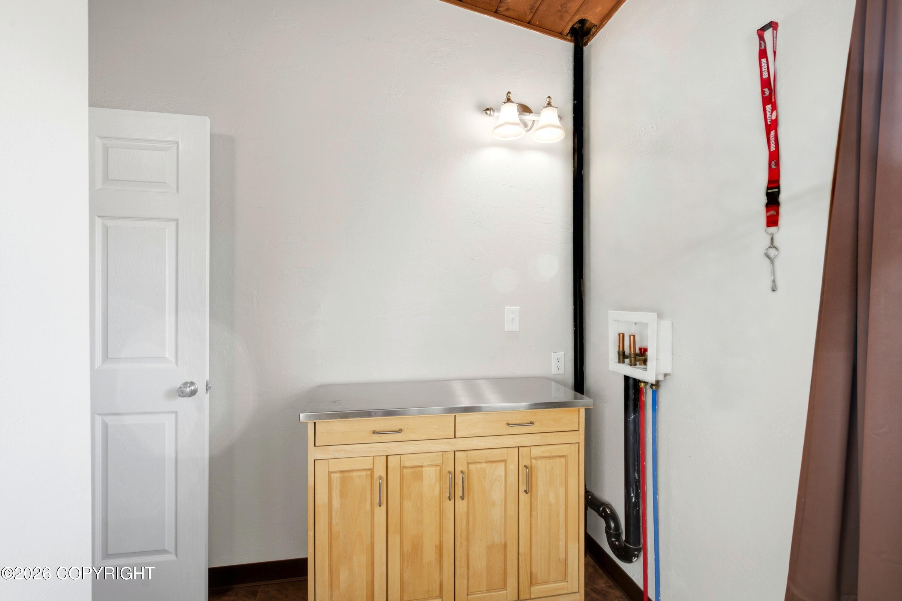 711 Cedar Street Property Photo 32