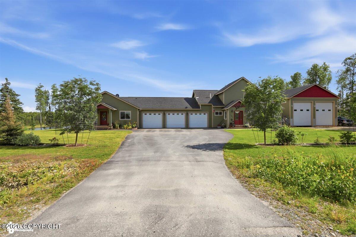2863 N Monroe Circle Property Photo 1