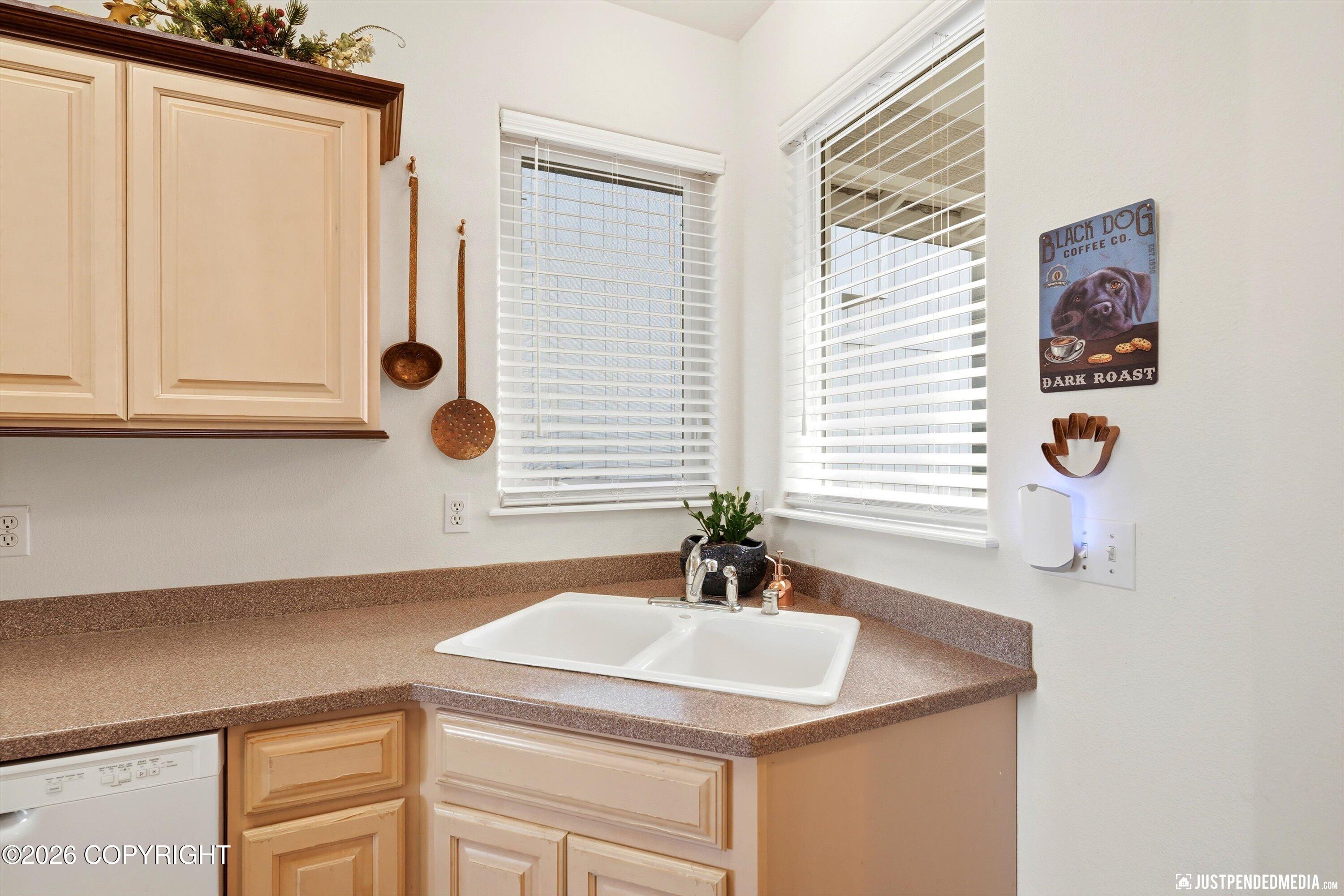 6704 Snow Goose Circle Property Photo 10