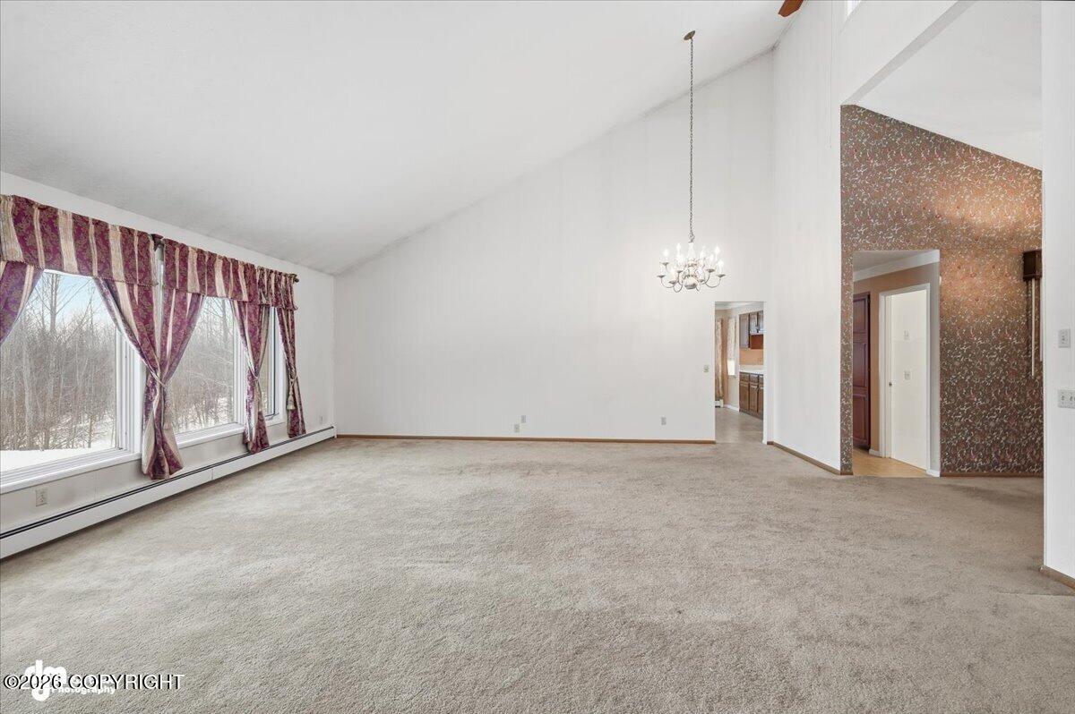 2560 E Parks Highway Property Photo 12