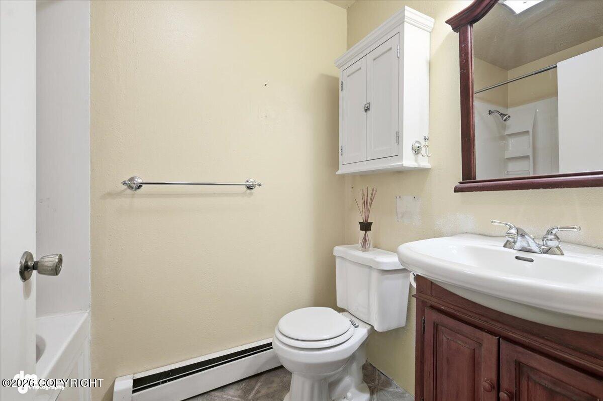 2560 E Parks Highway Property Photo 22