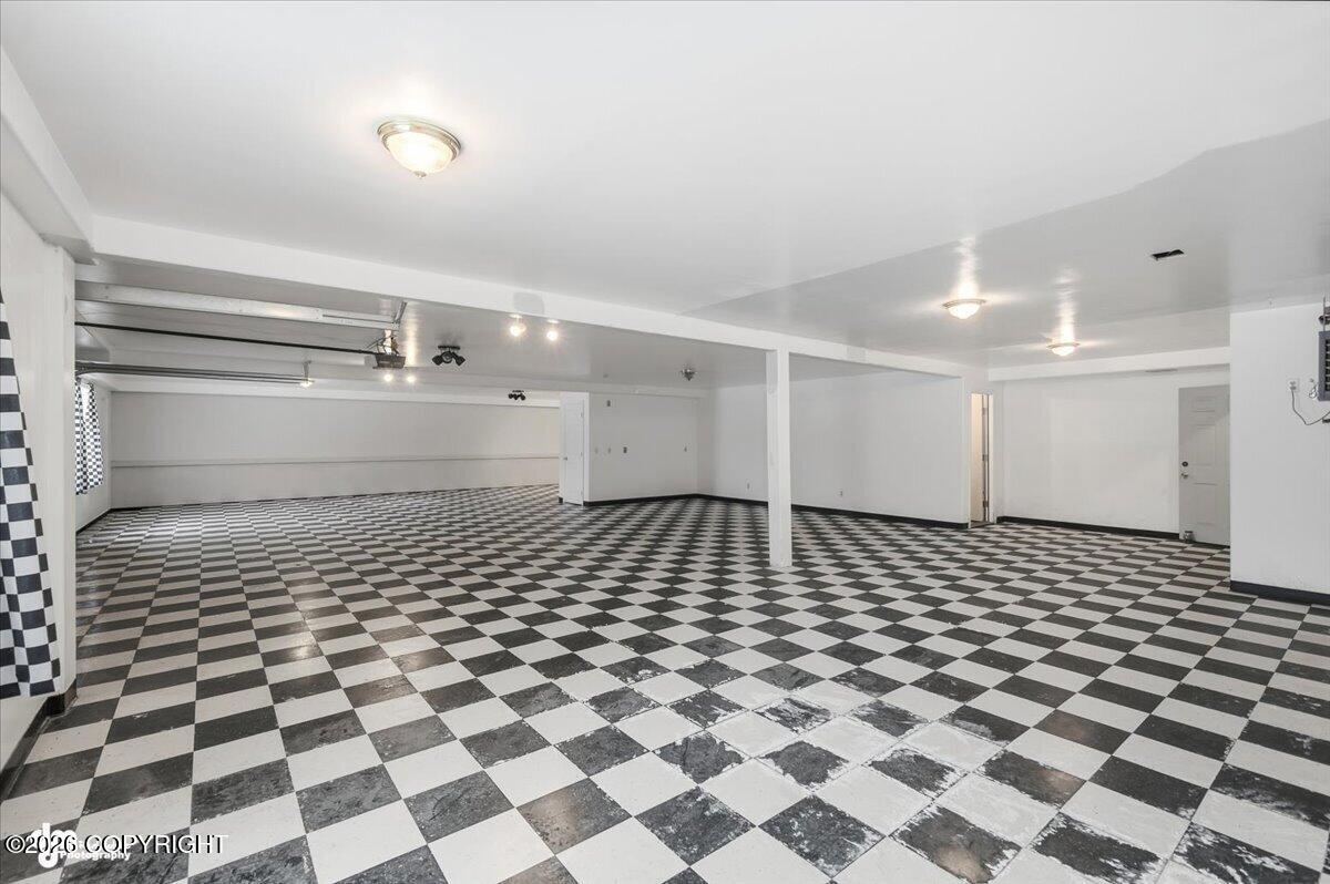 2560 E Parks Highway Property Photo 42