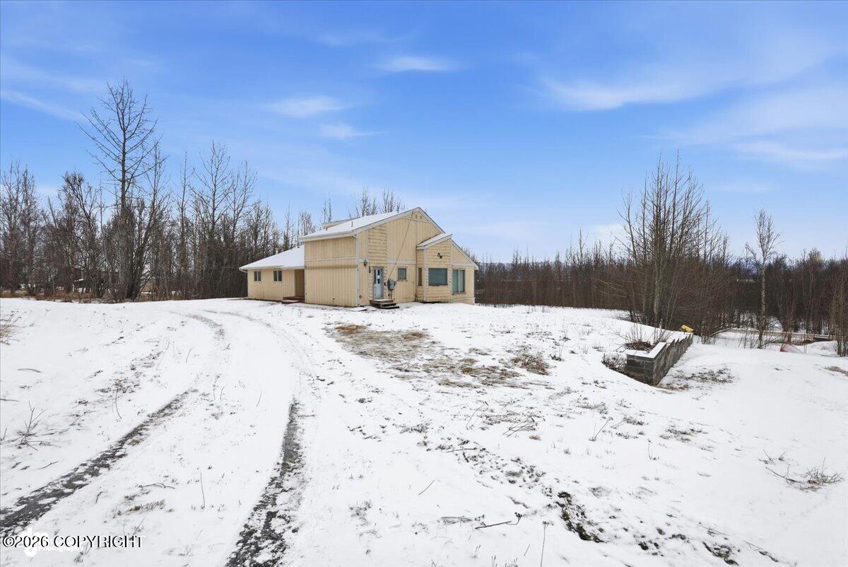 2560 E Parks Highway Property Photo 51