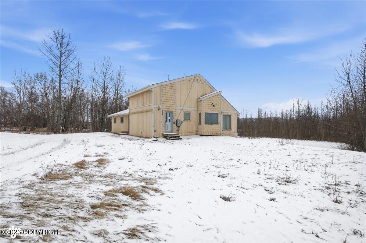 2560 E Parks Highway Property Photo 53