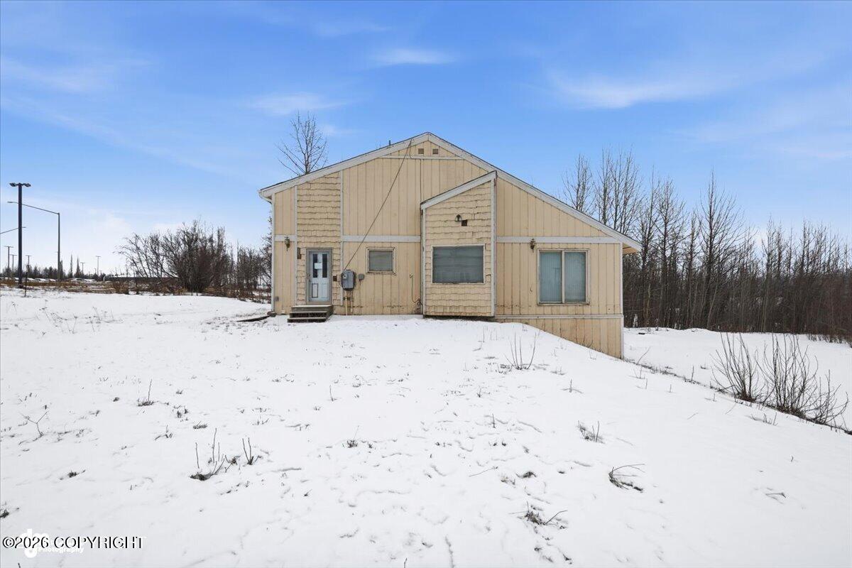 2560 E Parks Highway Property Photo 55