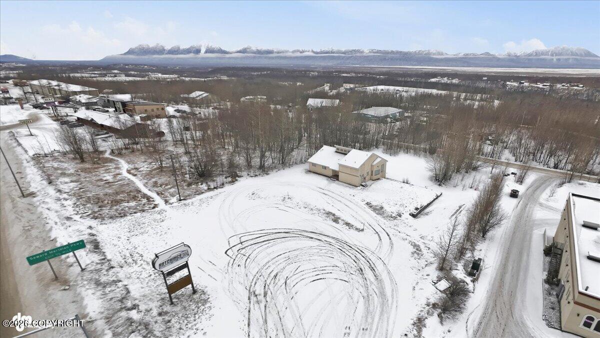 2560 E Parks Highway Property Photo 72