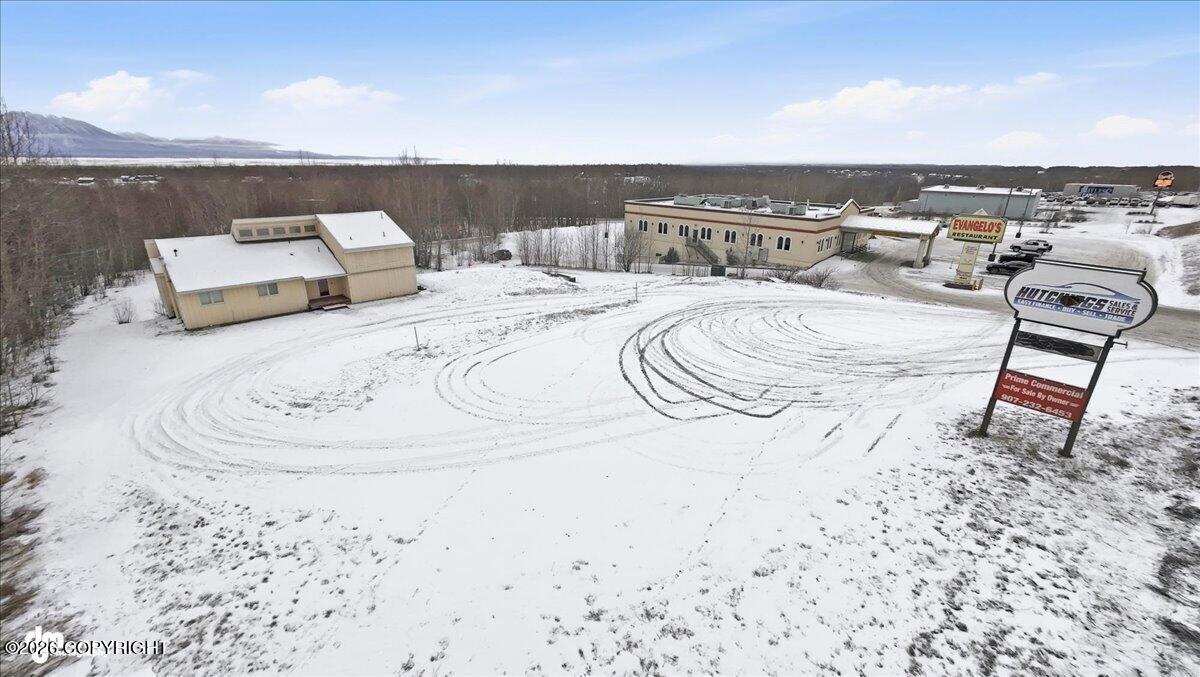 2560 E Parks Highway Property Photo 77
