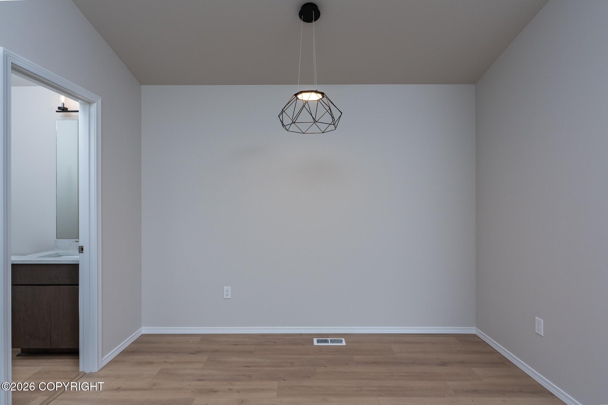 6150 Summit Court Property Photo 10