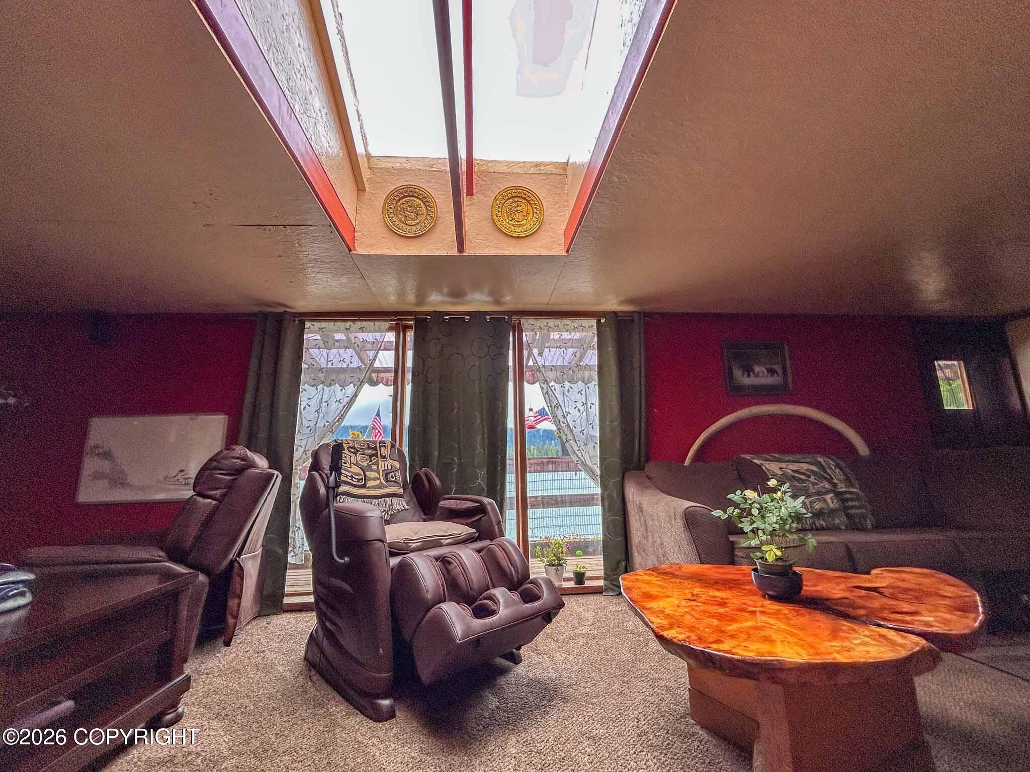 L10 B14 Edna Bay Property Photo 9