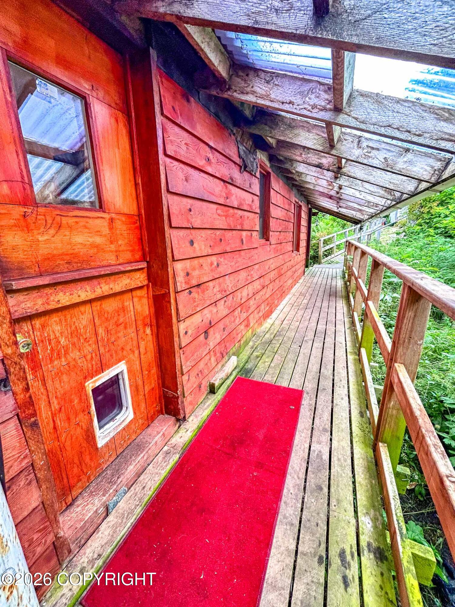 L10 B14 Edna Bay Property Photo 45
