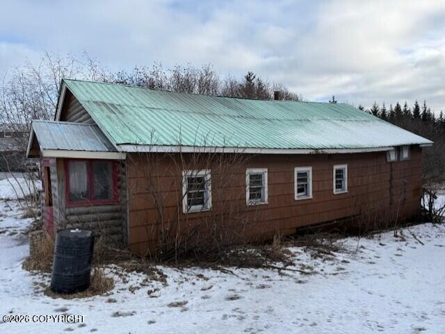 147 E Pioneer Avenue Property Photo 2