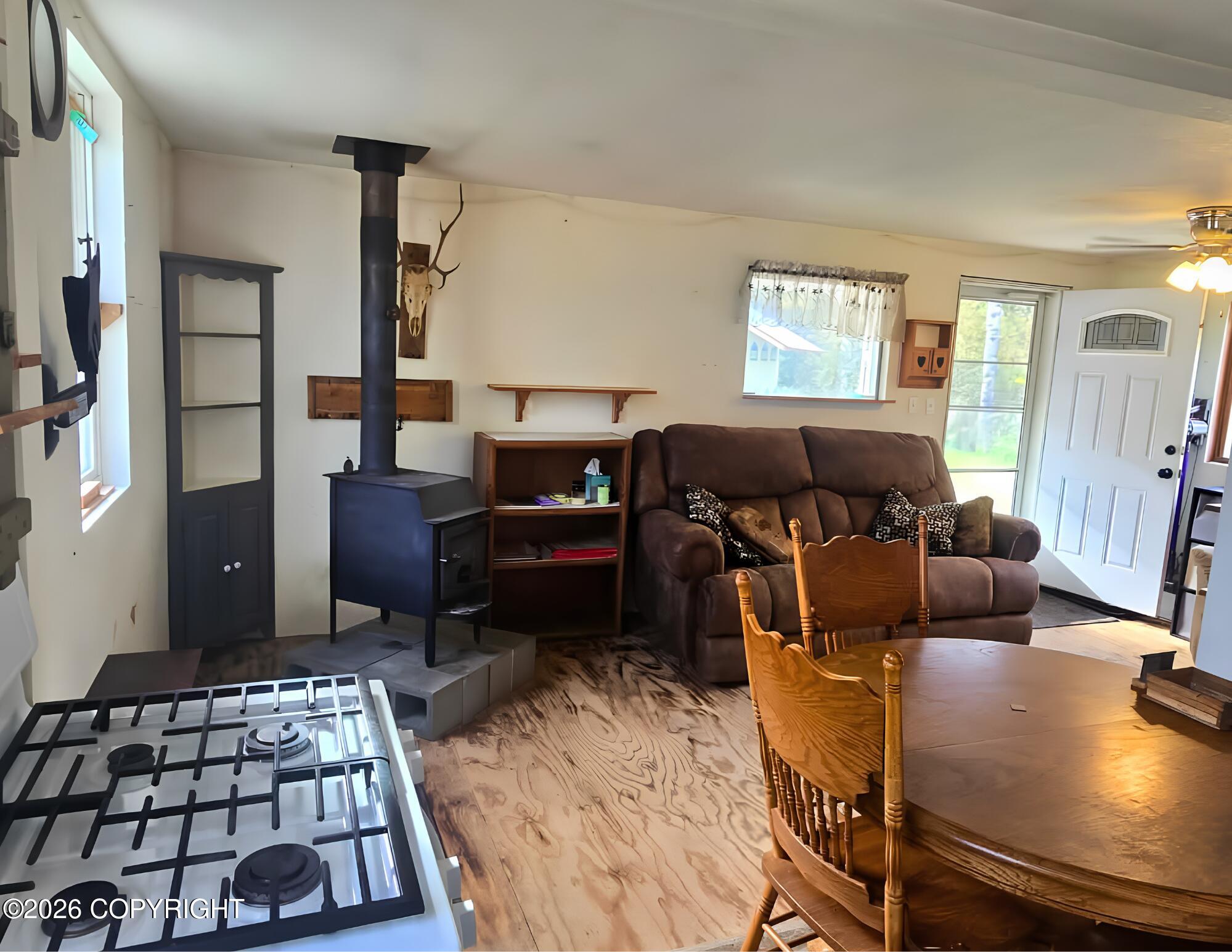 20296 E Caswell Lakes Road Property Photo 1