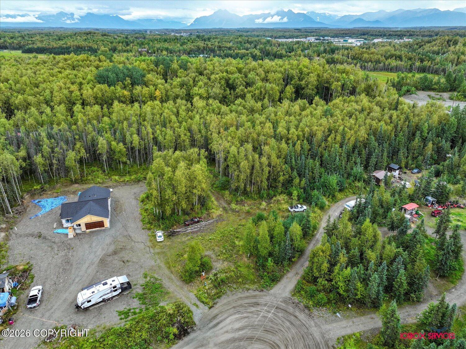 755 N Irish Setter Circle Property Photo 2
