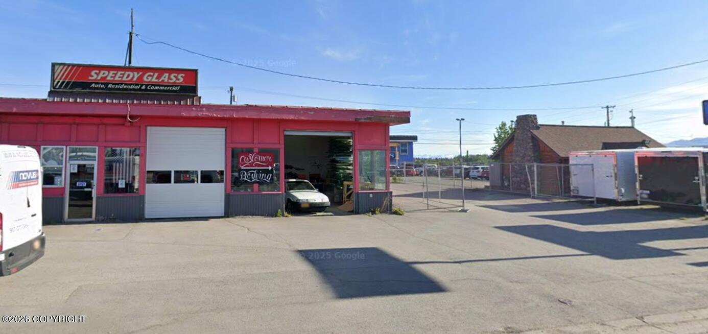 901 & 911 E 5th Avenue Property Photo 1