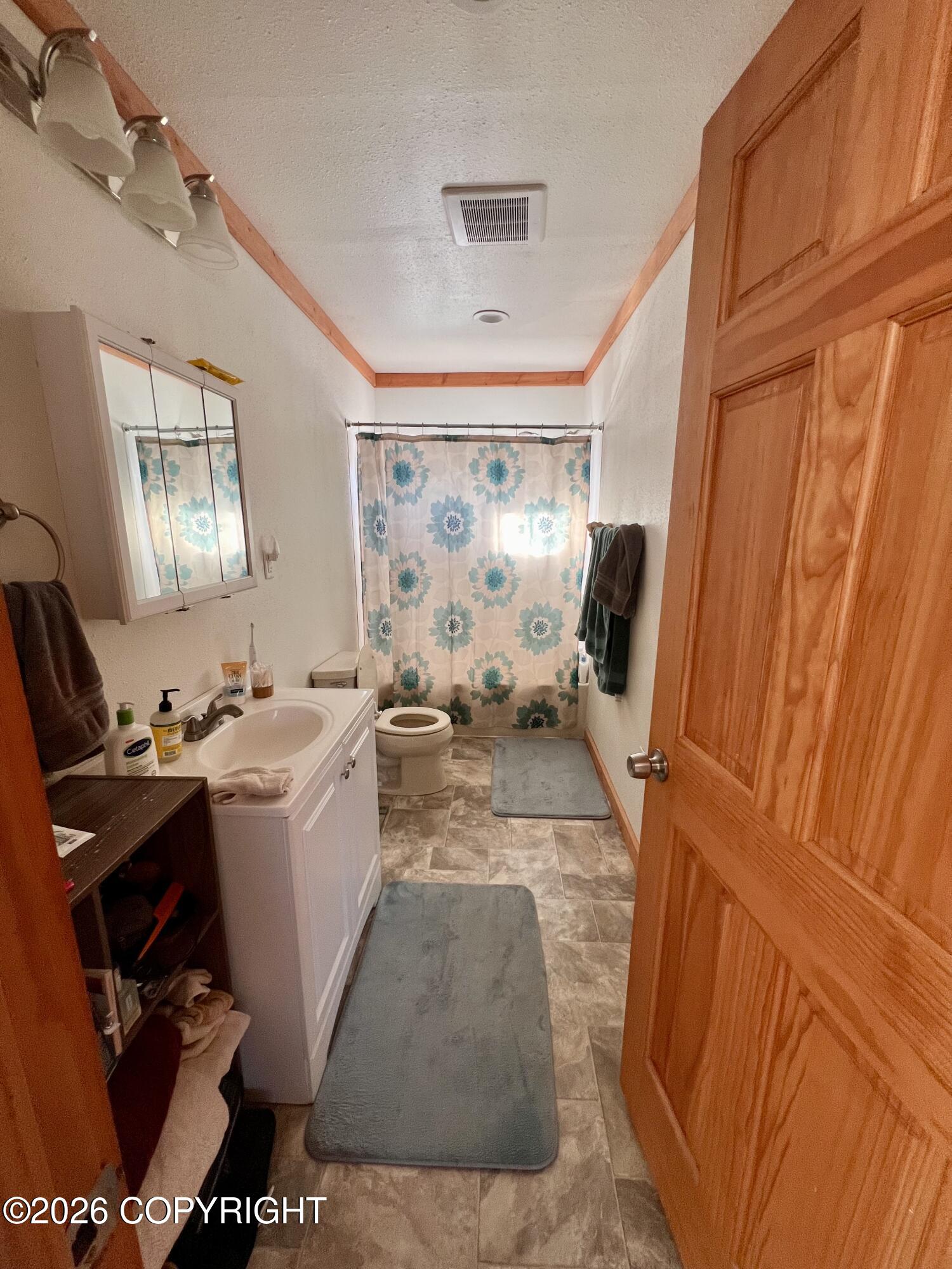 40035 Fernwood Drive Property Photo 16