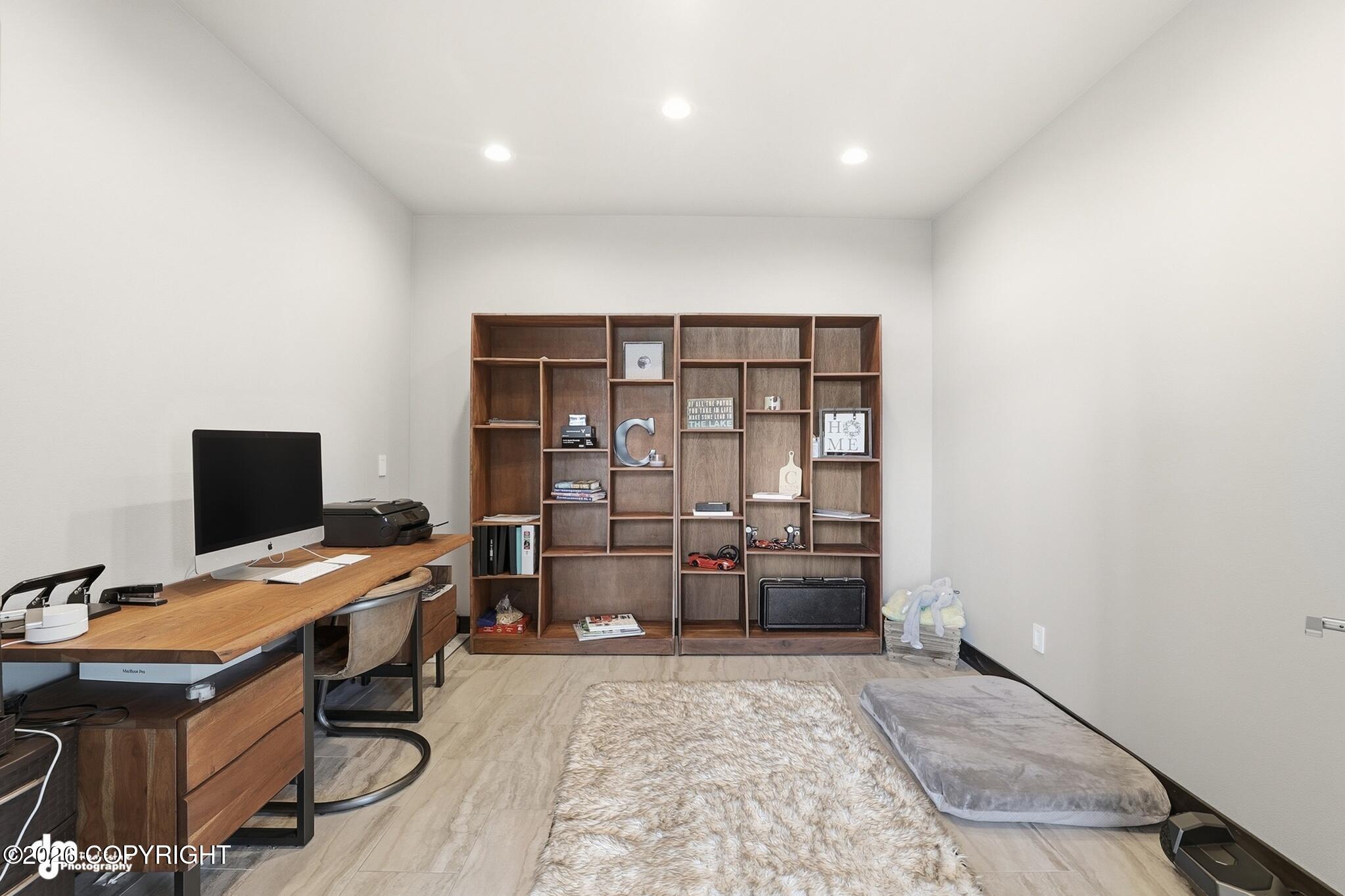36070 Lakeshore Drive Property Photo 44