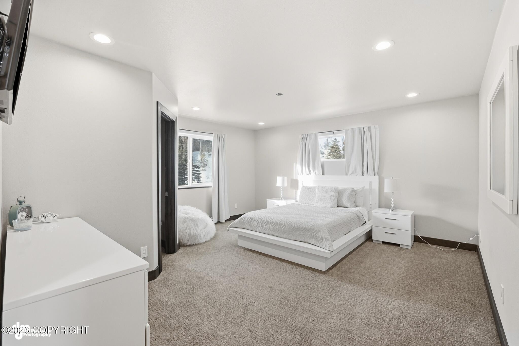 36070 Lakeshore Drive Property Photo 52