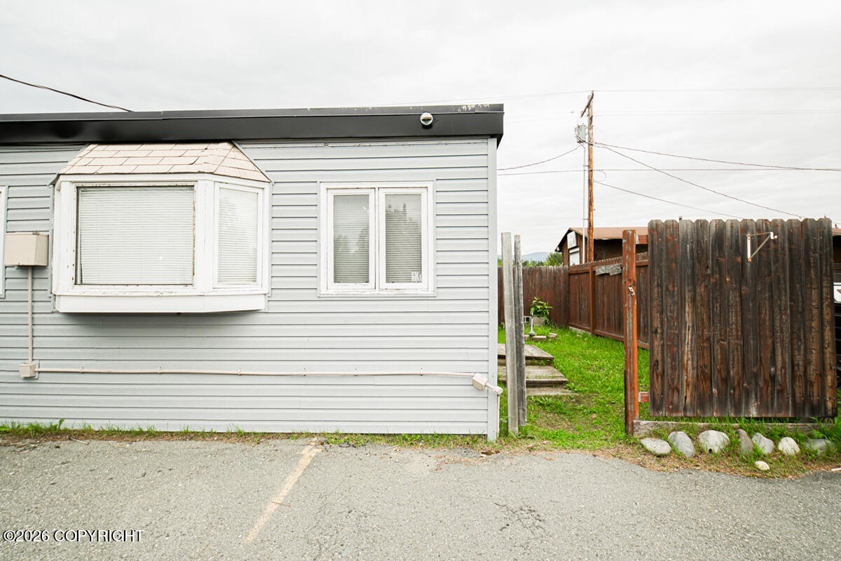 101 E Swanson Avenue Property Photo 4