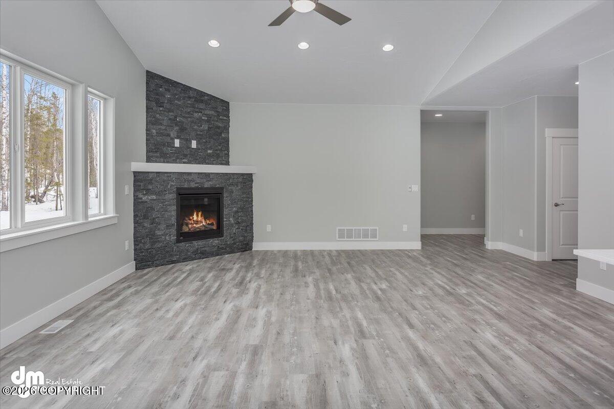 4751 W Monument Circle Property Photo 6