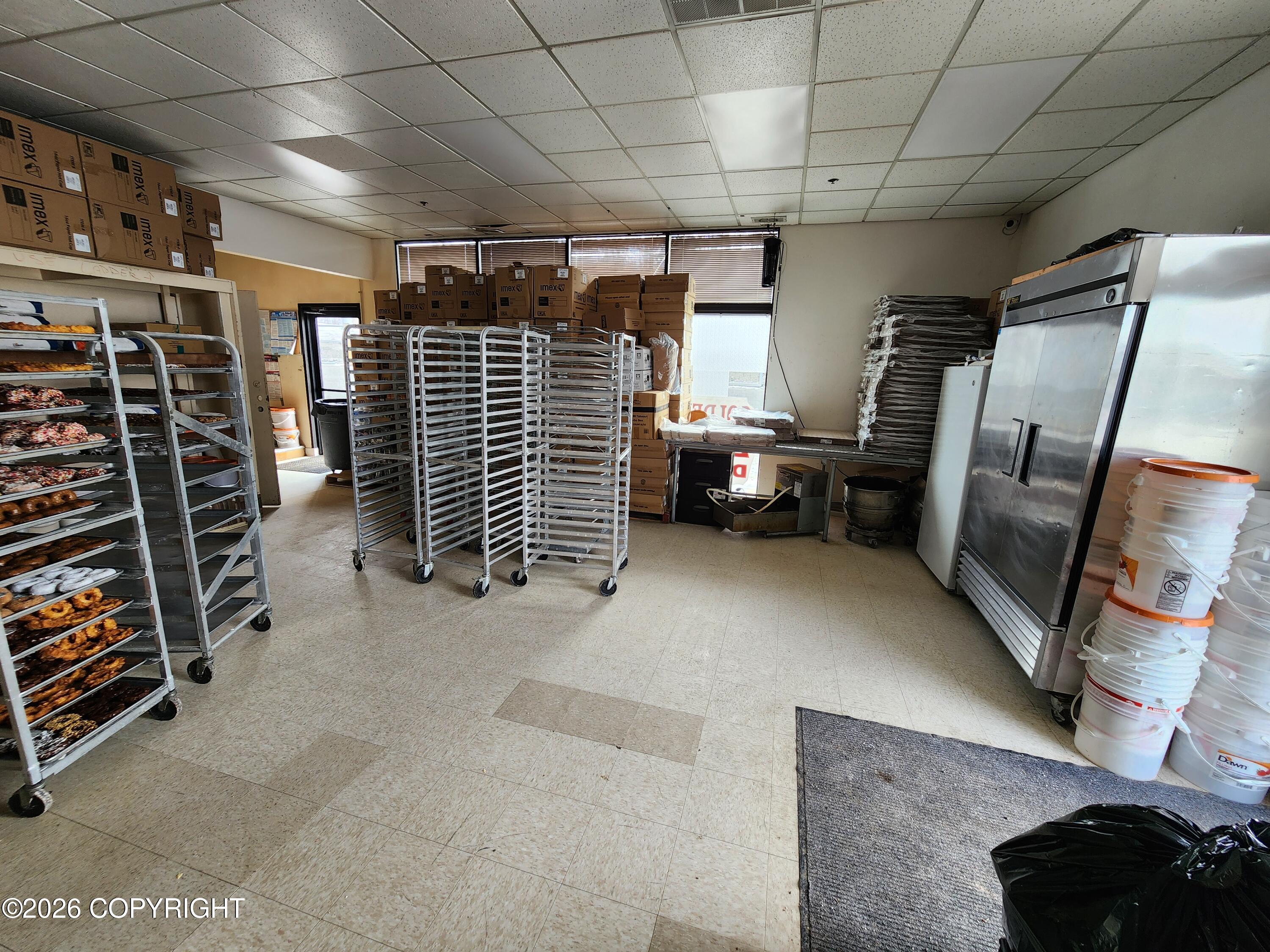 2213 E Tudor Road 52 Property Photo 25