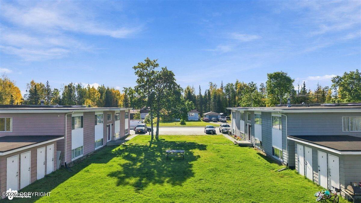 322 W Redoubt Avenue Property Photo 8