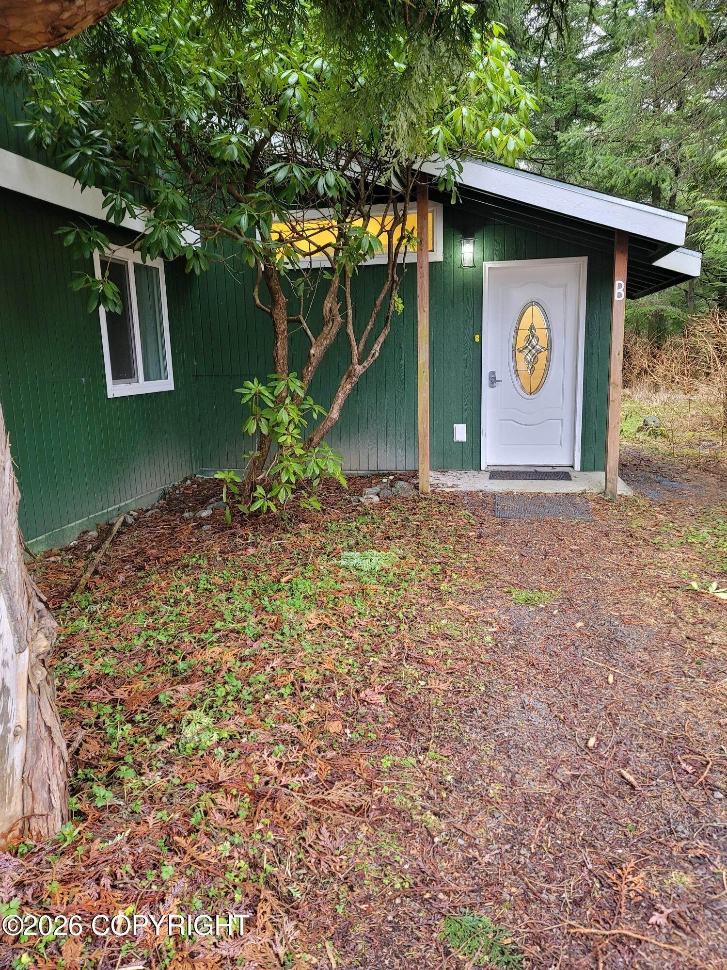 205 Lakeview Drive Property Photo 3