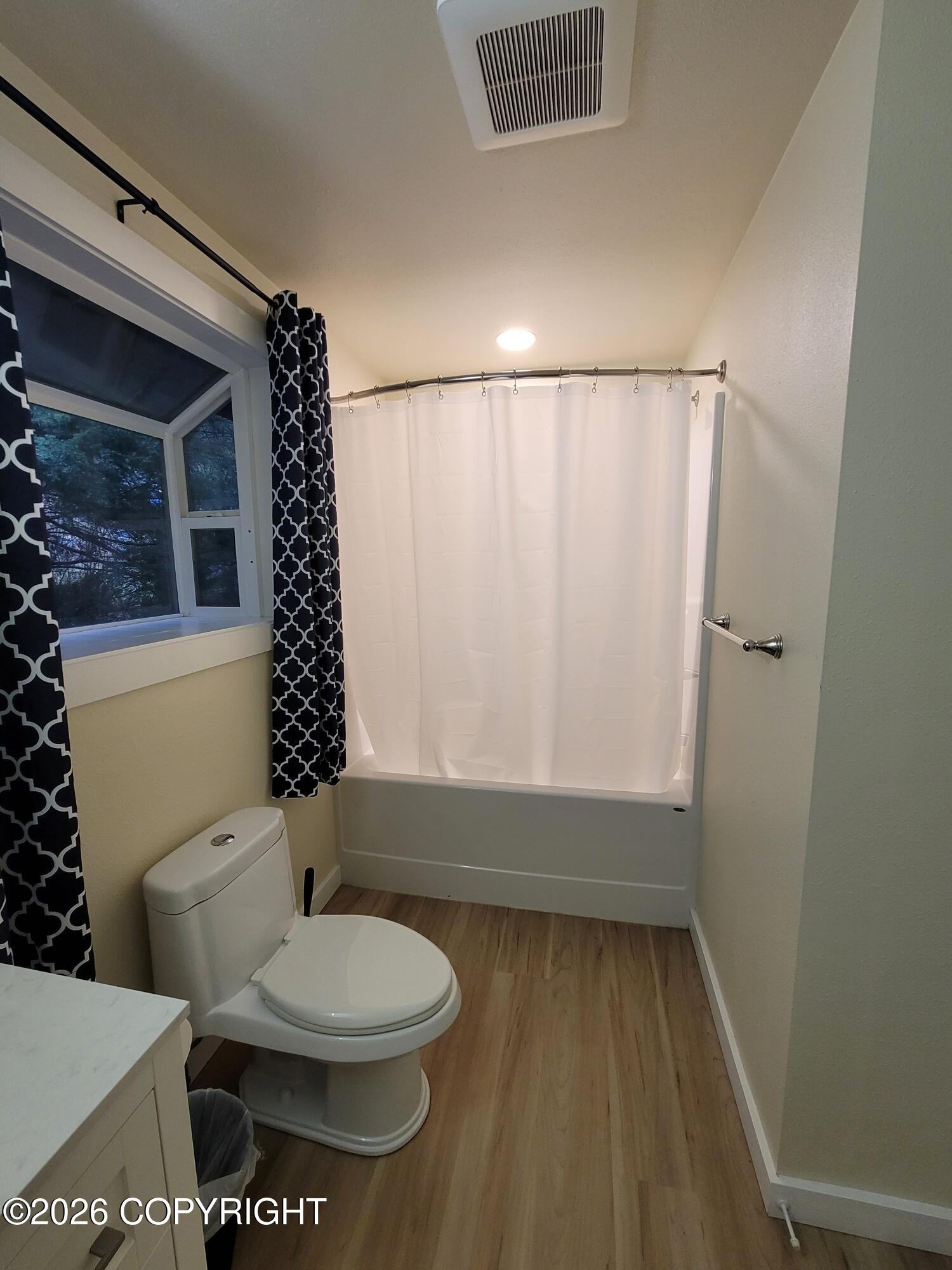 205 Lakeview Drive Property Photo 19