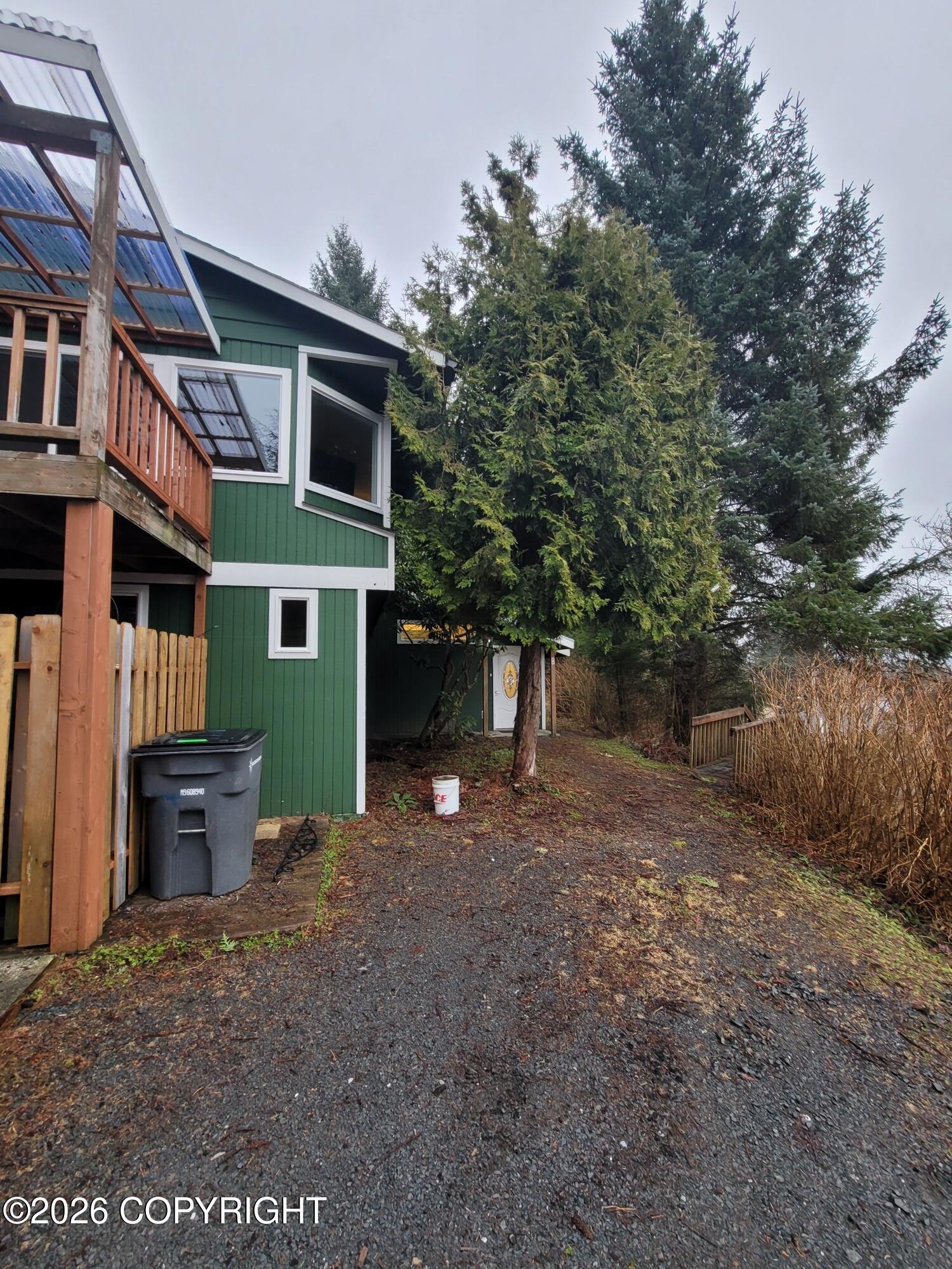 205 Lakeview Drive Property Photo 32