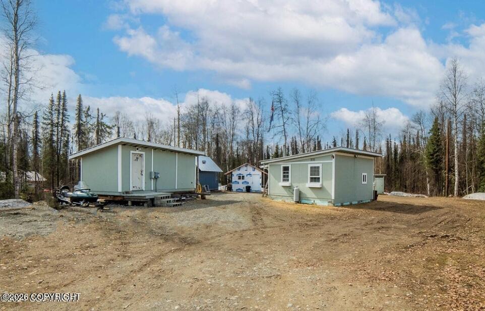 20296 E Caswell Lakes Road Property Photo 7