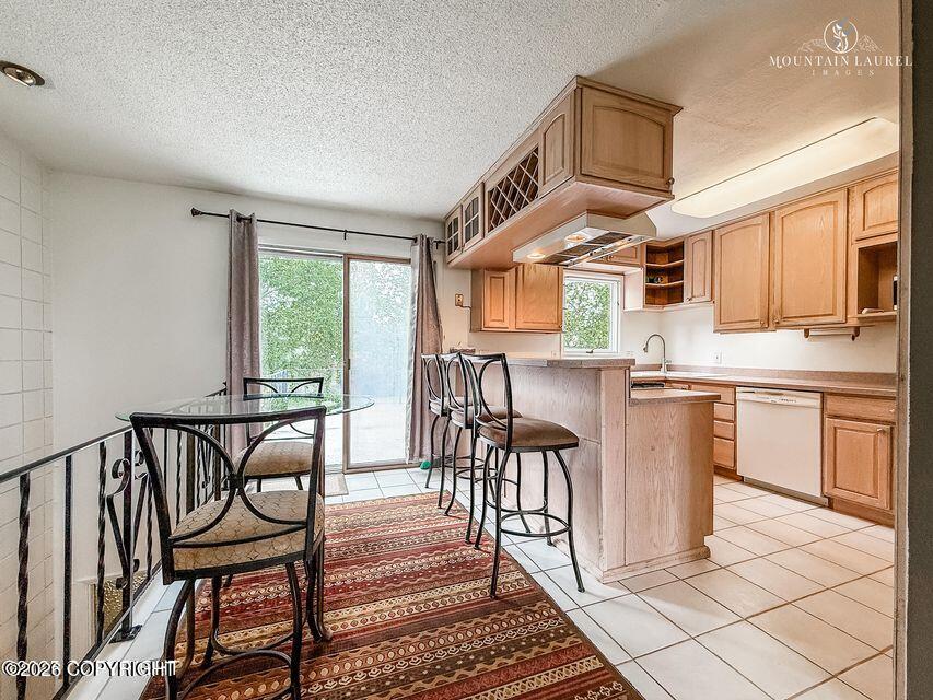 3333 Lakeshore Drive #5 Property Photo 9