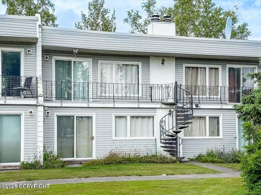 3333 Lakeshore Drive #5 Property Photo 21