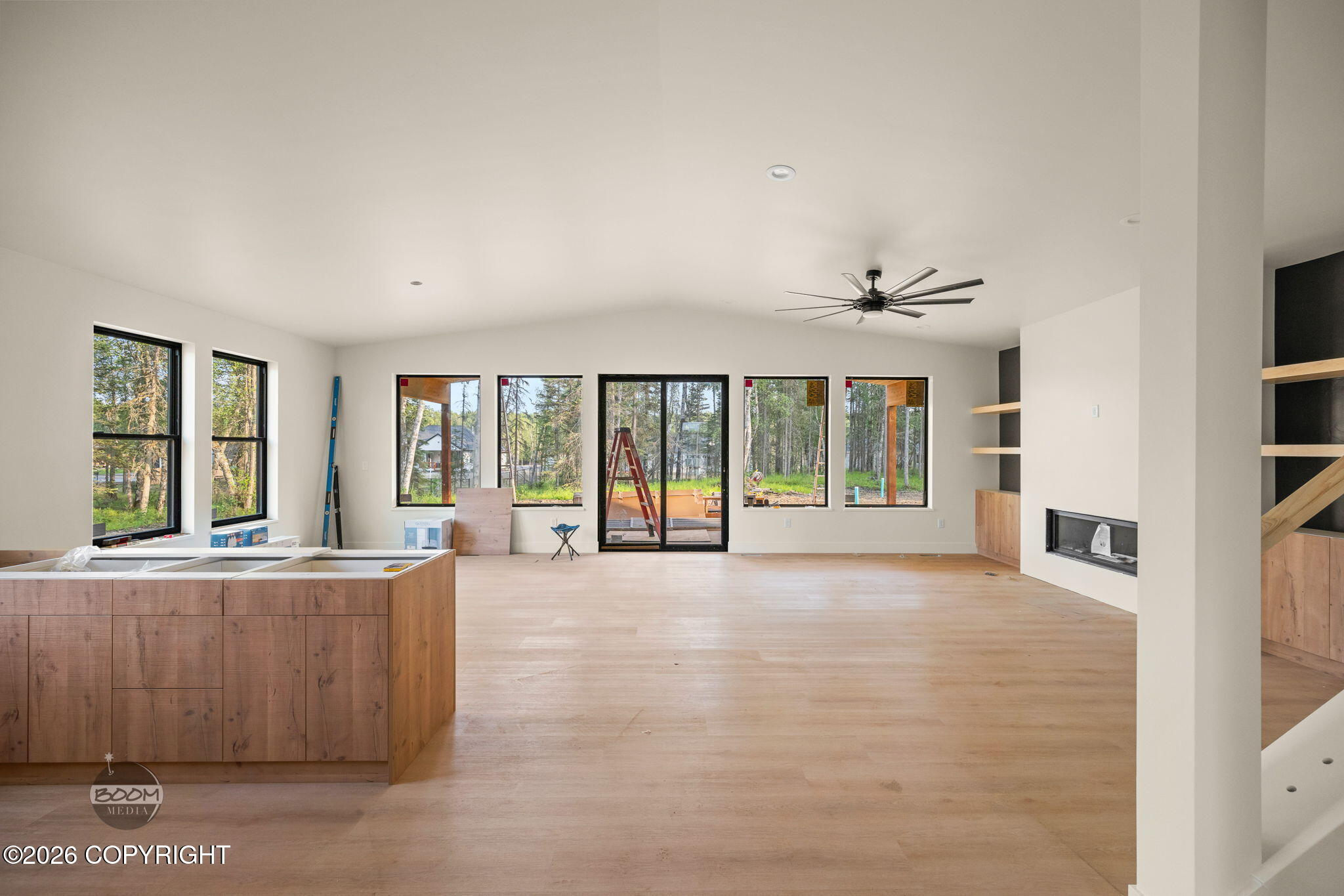 2030 W Cameron Drive Property Photo 11