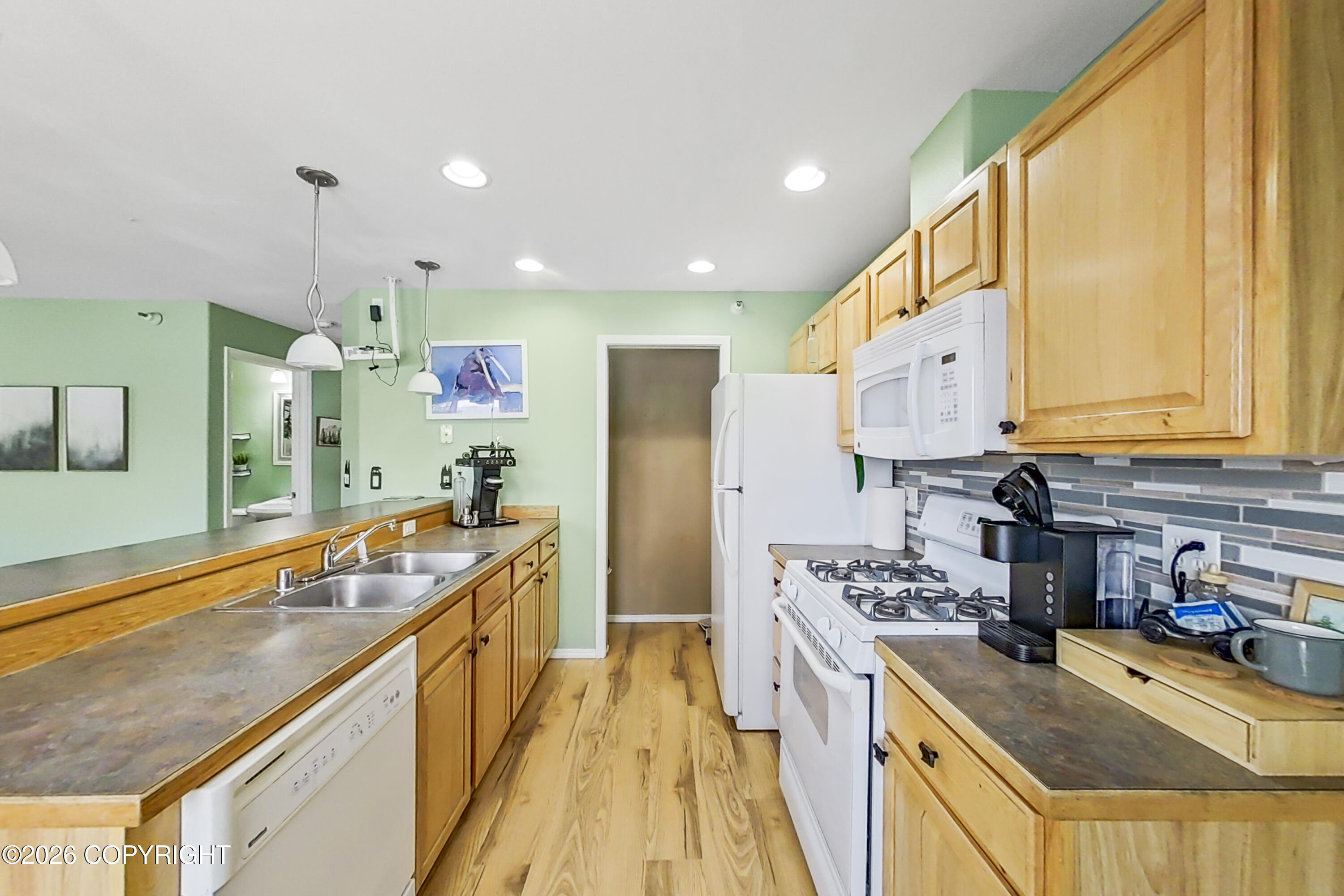 540 Eyak Drive Property Photo 4